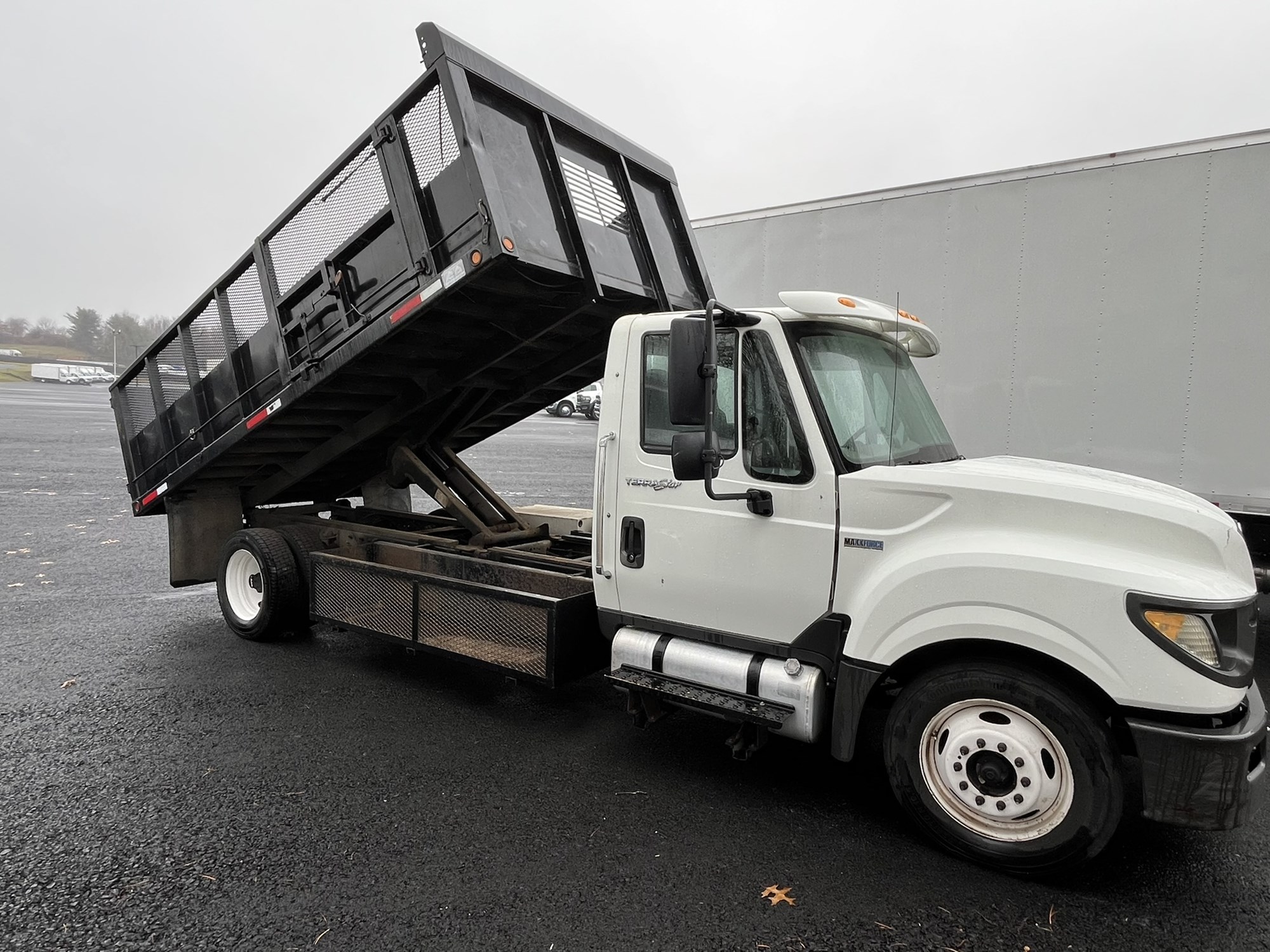 2013 International TERRASTAR 1067151-10 2013 International TERRASTAR 1067151-10