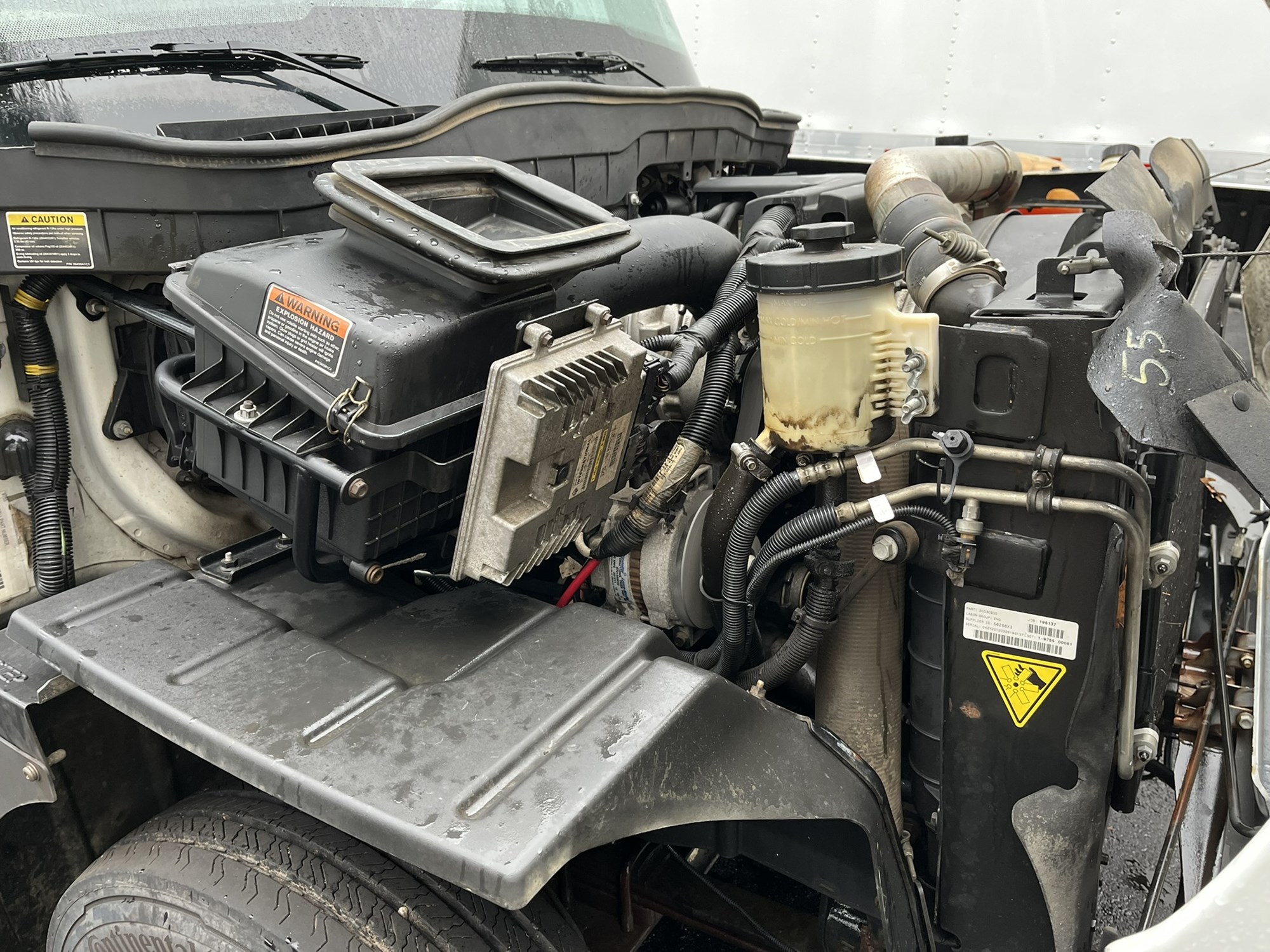 2013 International TERRASTAR 1067151-13 2013 International TERRASTAR 1067151-13