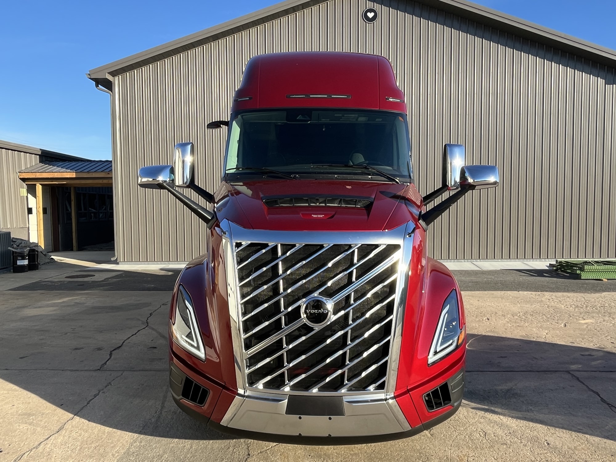 2025 VOLVO NEW VNL64T860 1065475-02 2025 VOLVO NEW VNL64T860 1065475-02