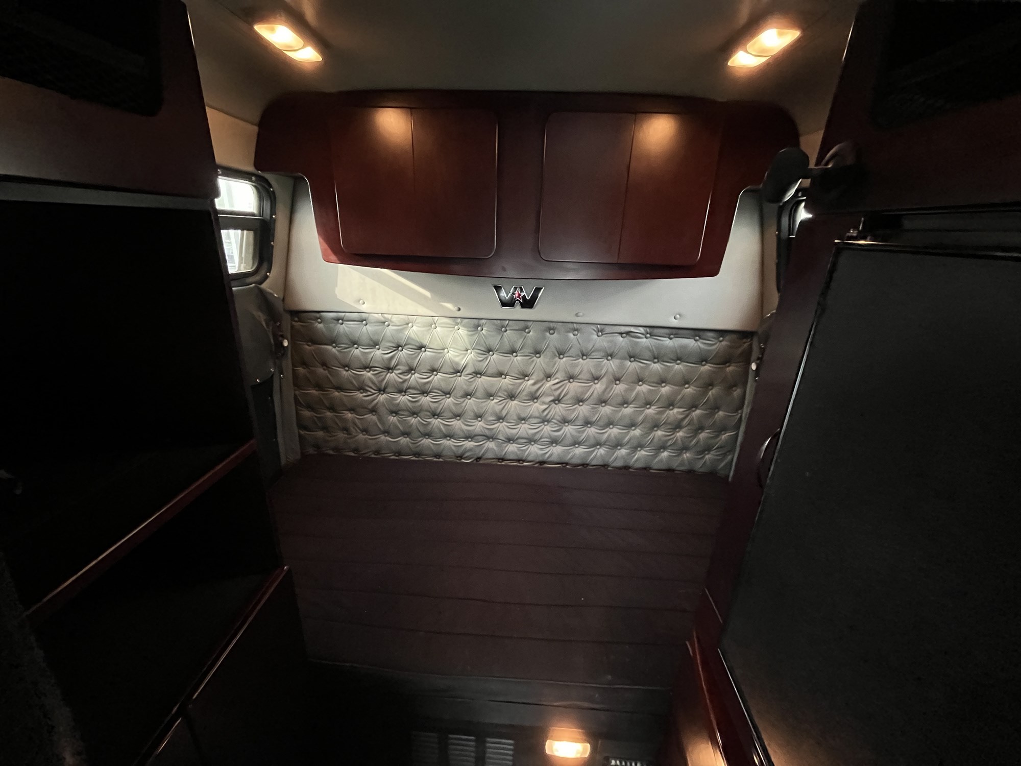 2020 WESTERN STAR/AU 5700 XE 1075441-09 2020 WESTERN STAR/AU 5700 XE 1075441-09