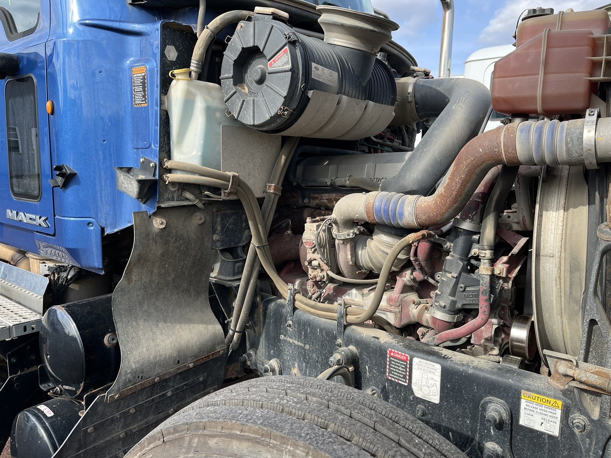 2015 MACK CHU613 1000958-06 2015 MACK CHU613 1000958-06