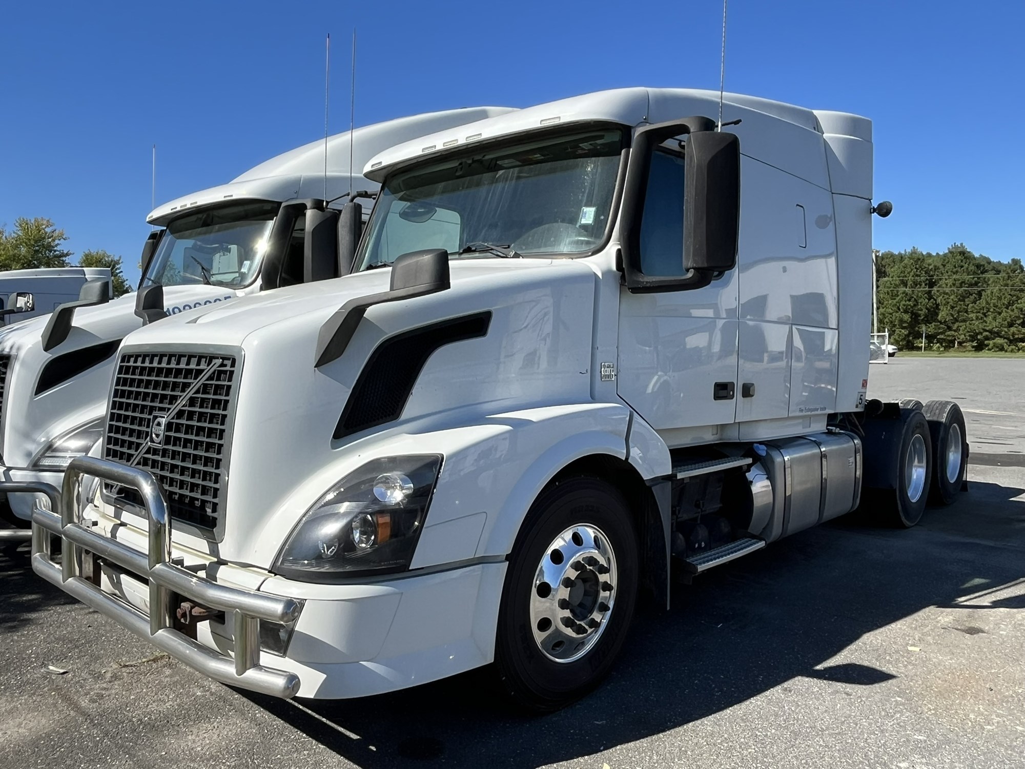 2013 VOLVO VN 1104347-01 2013 VOLVO VN 1104347-01