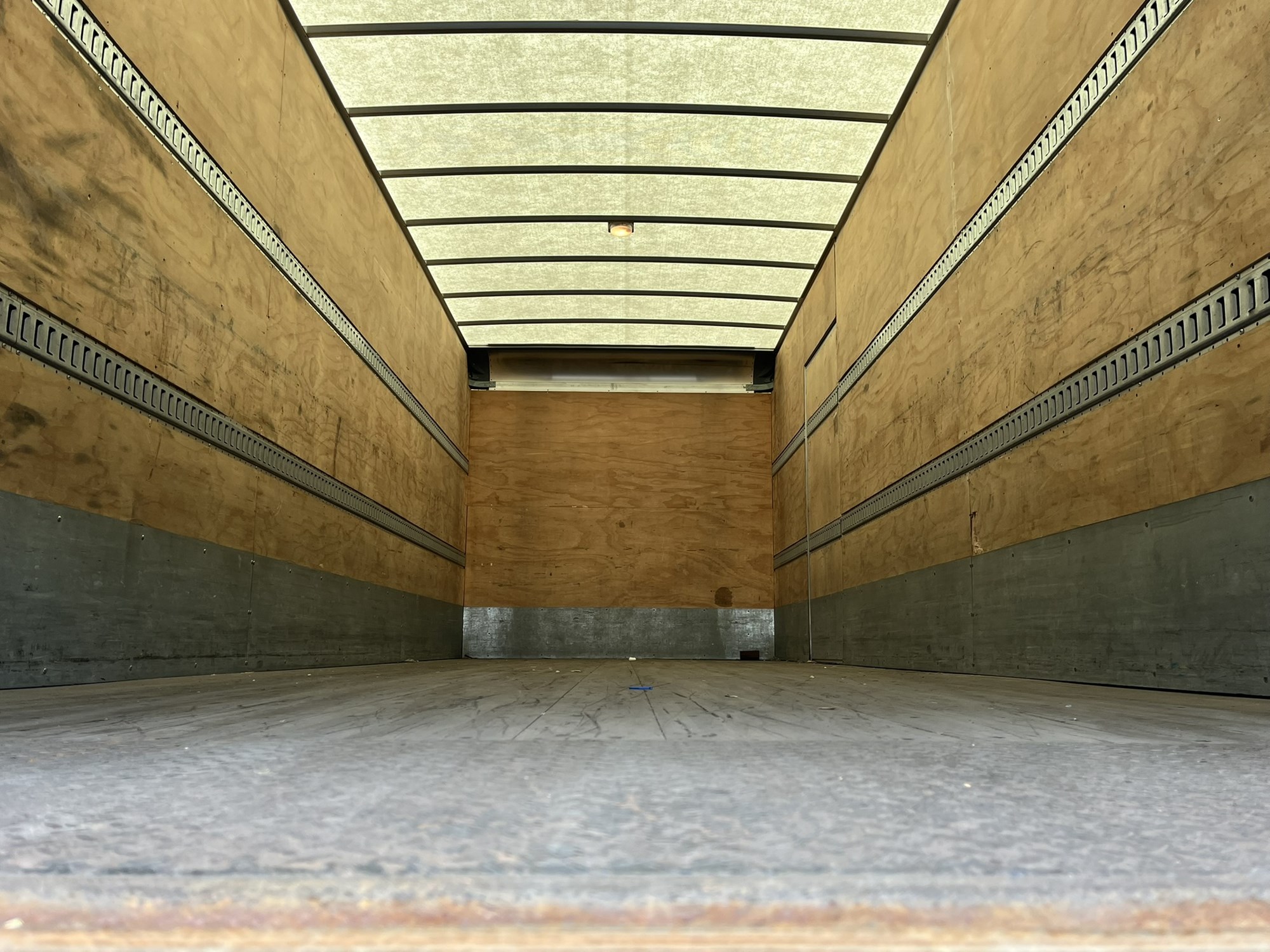 2019 HINO 268A 1000546-16 2019 HINO 268A 1000546-16