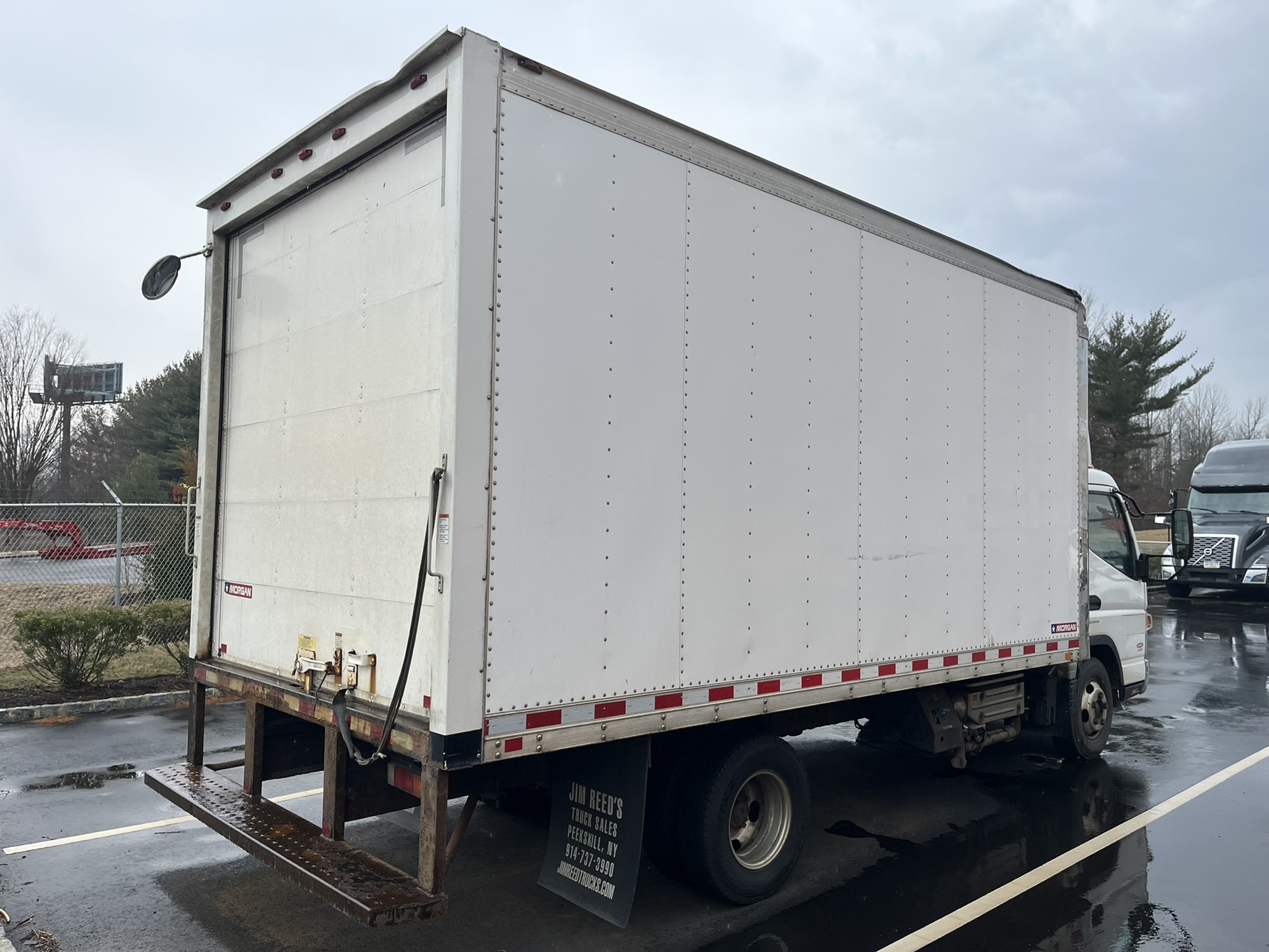2014 FUSO C5S - image 3 of 6