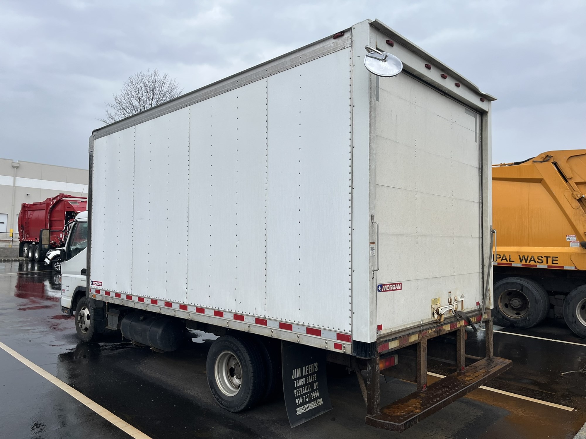 2014 FUSO C5S - image 4 of 6
