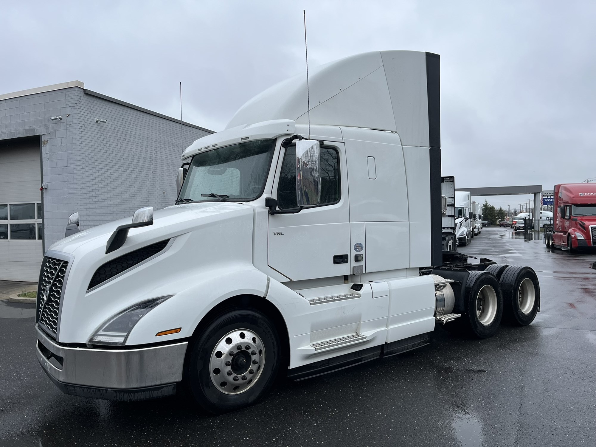 2021 VOLVO VN 1071822-01 2021 VOLVO VN 1071822-01
