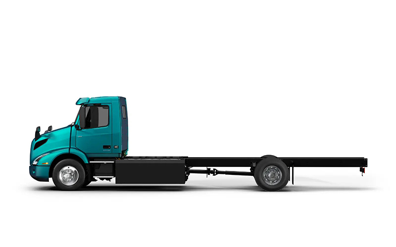 Volvo 4x2 Straight Truck - image 1 of 1