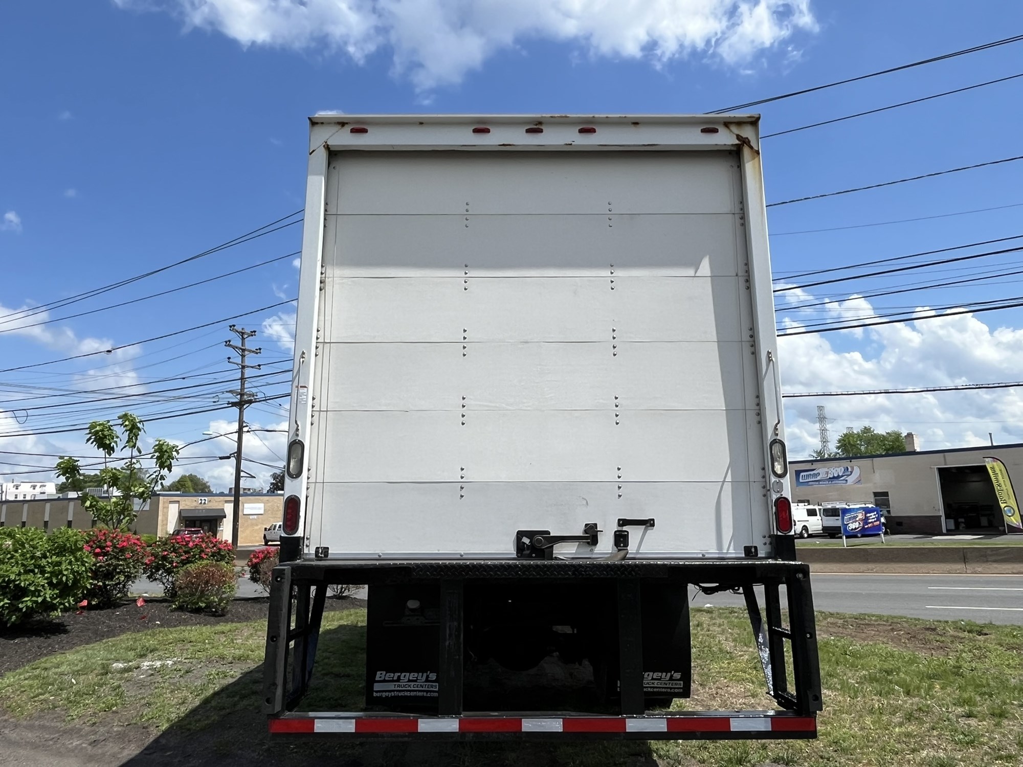 2019 HINO 338 - image 6 of 6