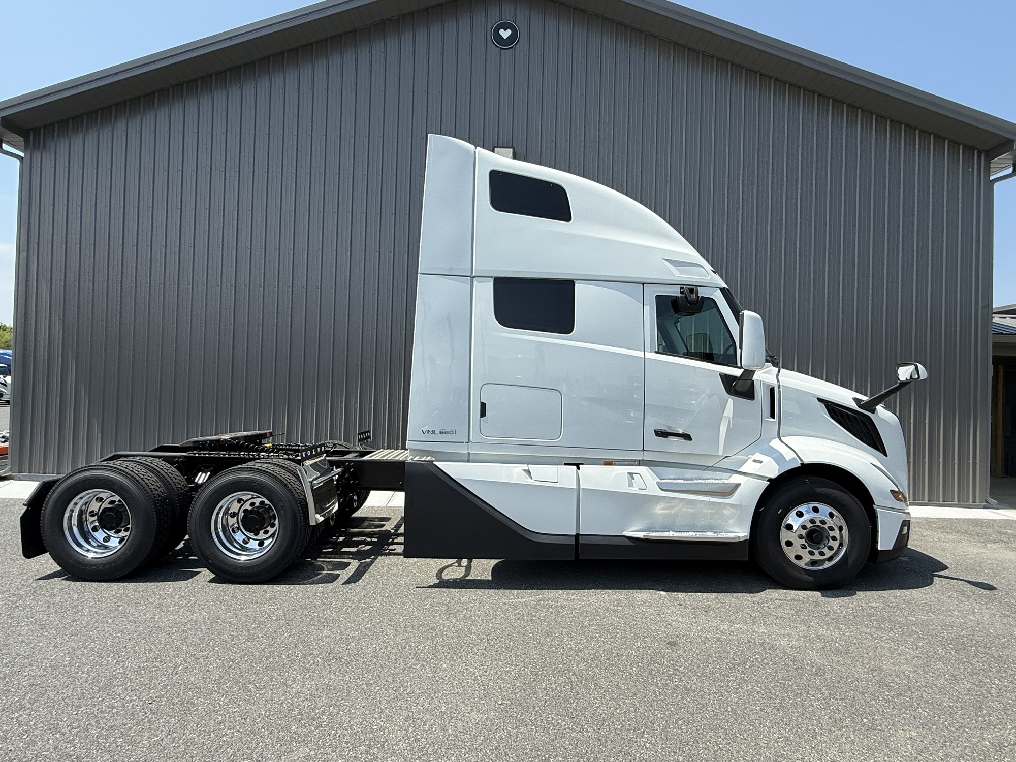 2026 Volvo New VNL64T660 1073770-02 2026 Volvo New VNL64T660 1073770-02