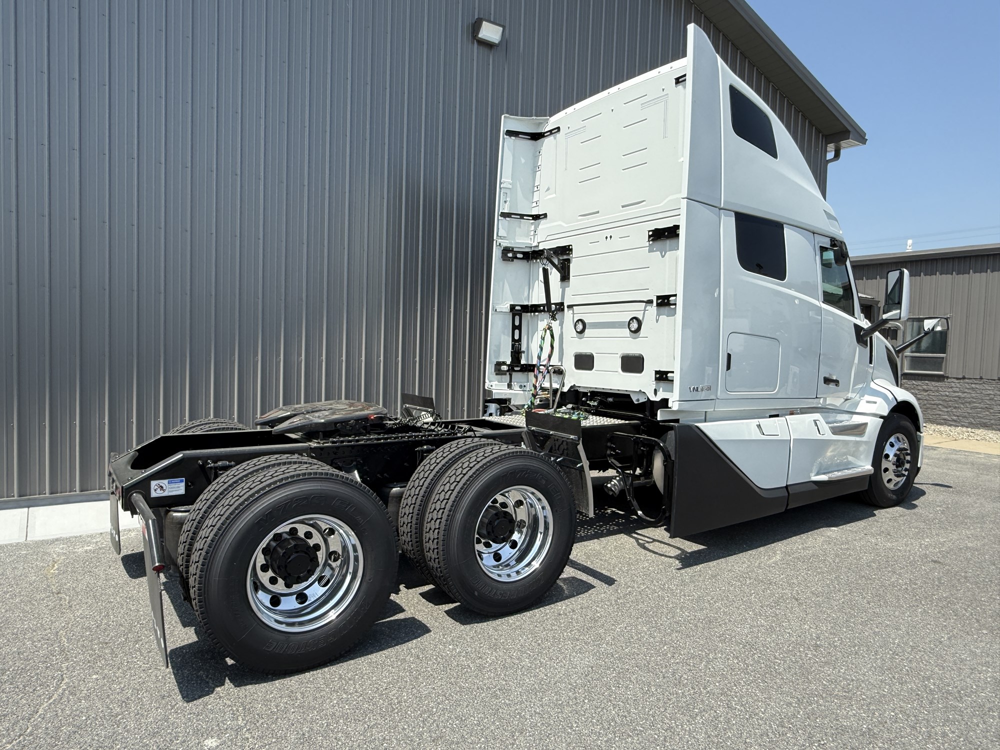 2026 Volvo New VNL64T660 1073770-03 2026 Volvo New VNL64T660 1073770-03