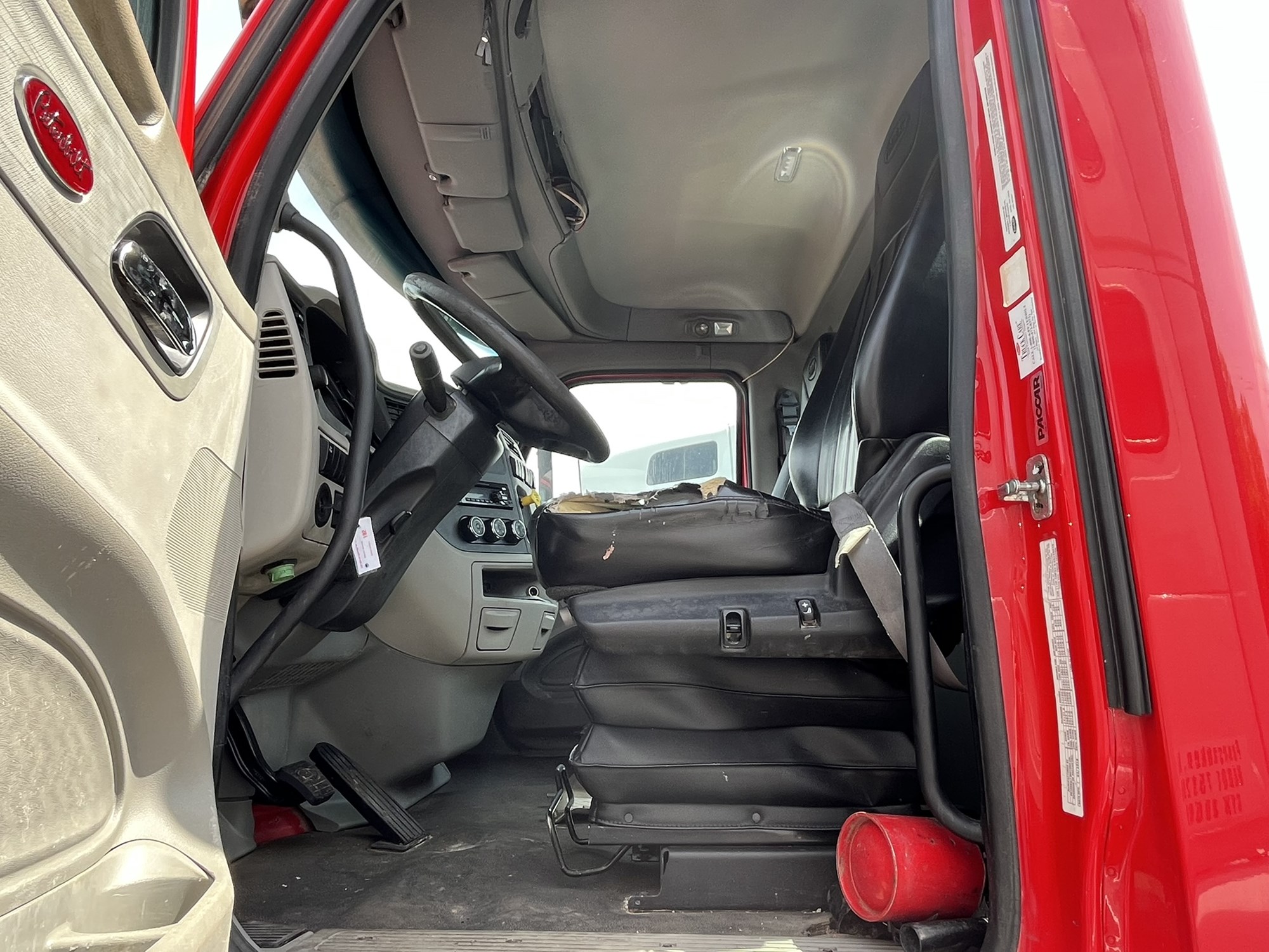 AUBERGE ビルピット Bil pit AUBERGE ビルピット Bil pit