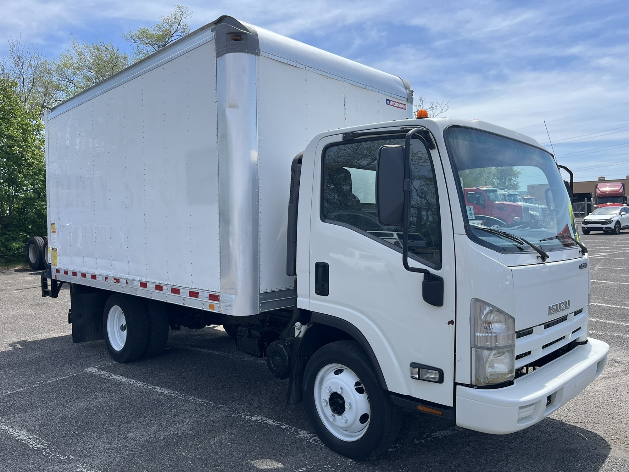 2015 Isuzu NPR/NPR-HD - image 2 of 6