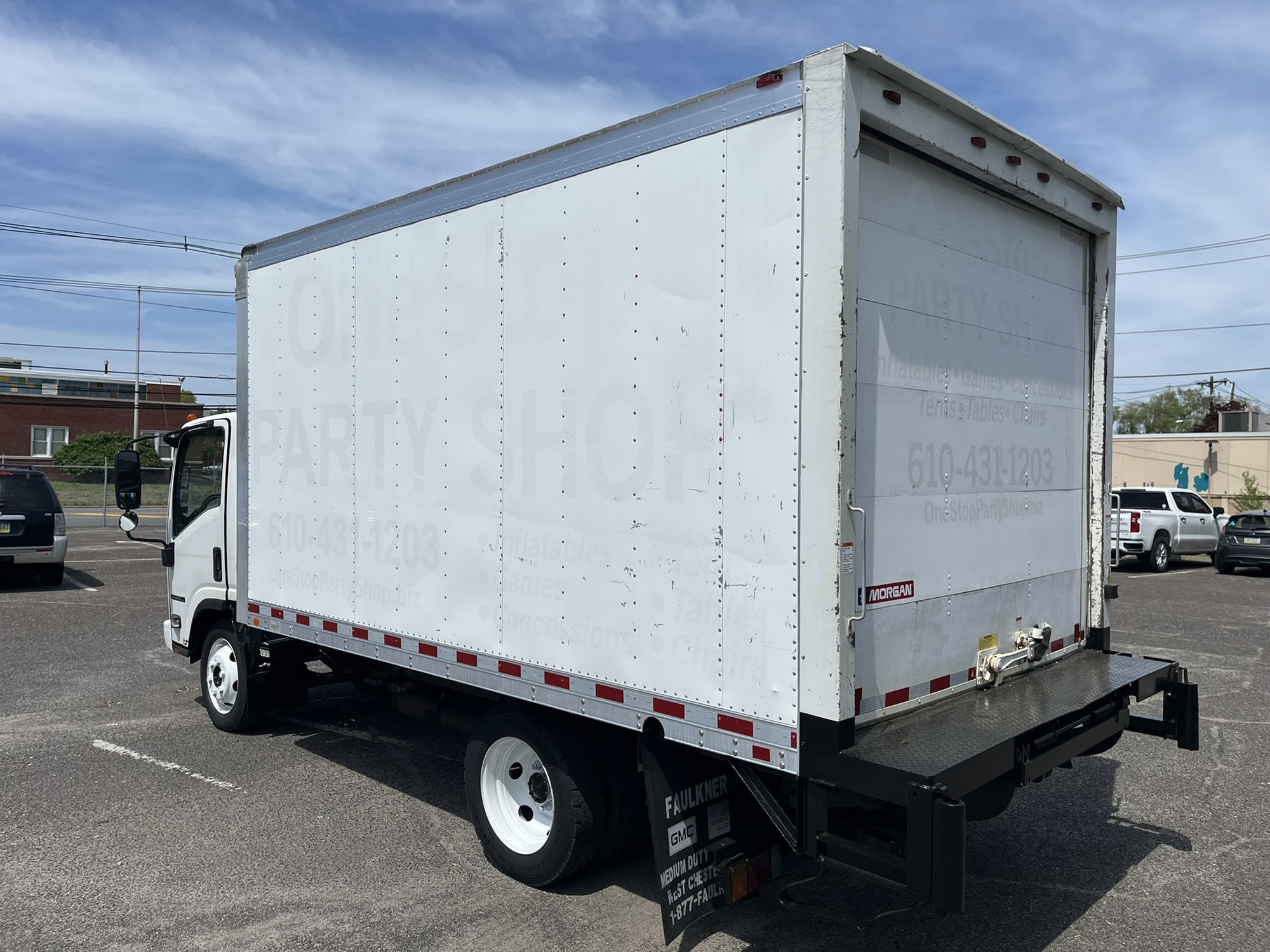 2015 Isuzu NPR/NPR-HD - image 4 of 6