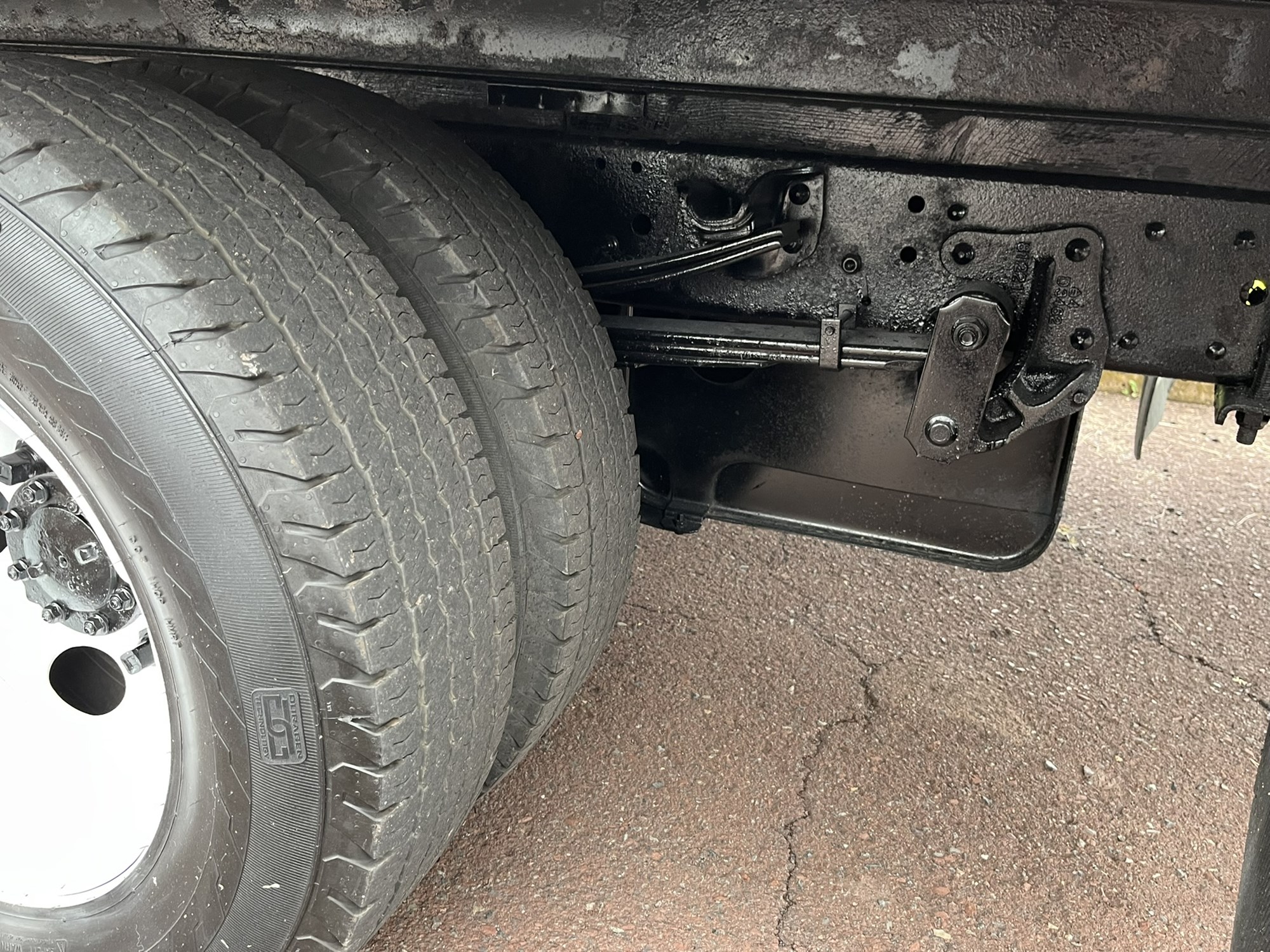 2010 ISUZU NPR 1000031-13 2010 ISUZU NPR 1000031-13