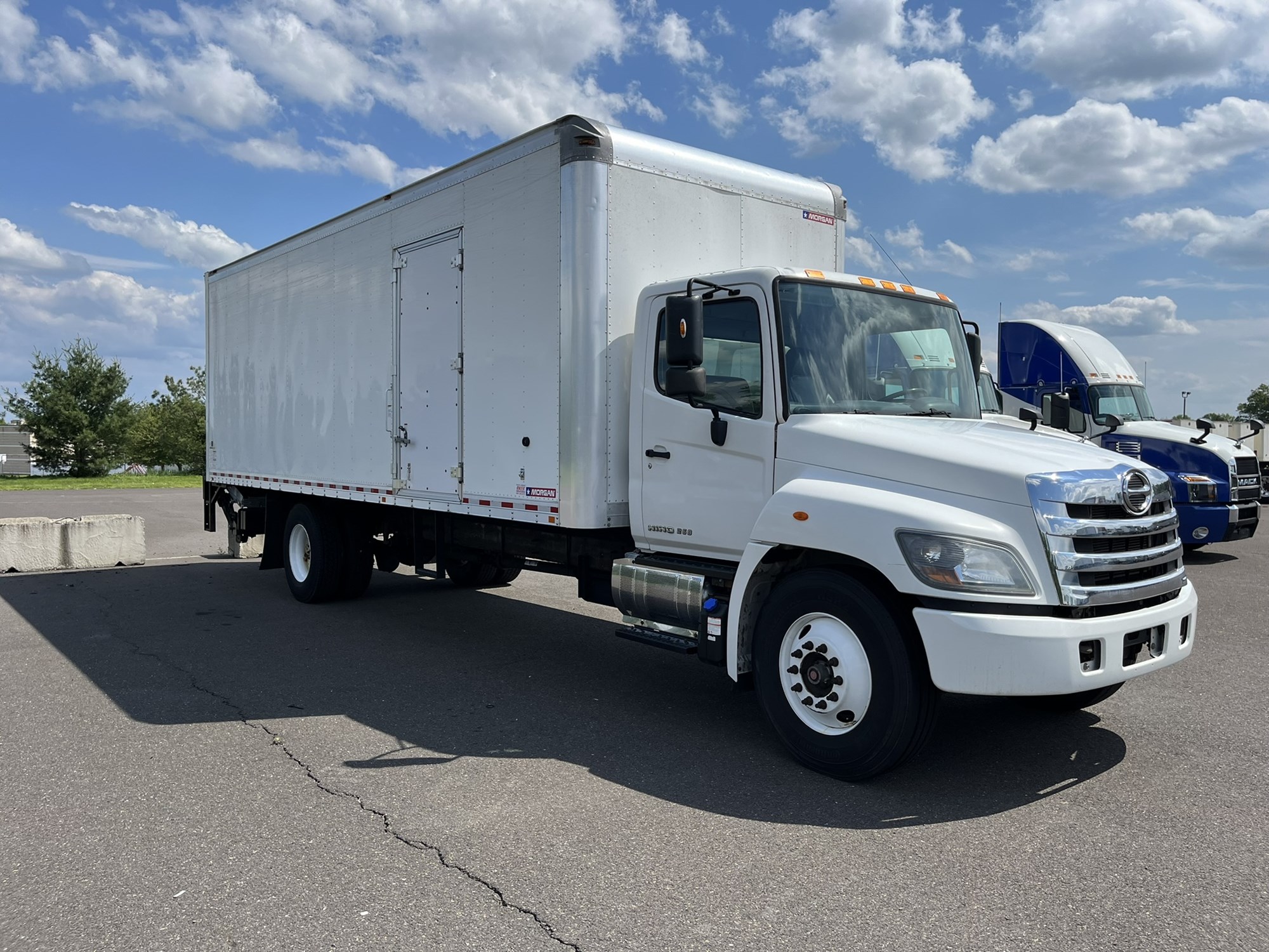 2018 HINO 268A 1000480-03 2018 HINO 268A 1000480-03