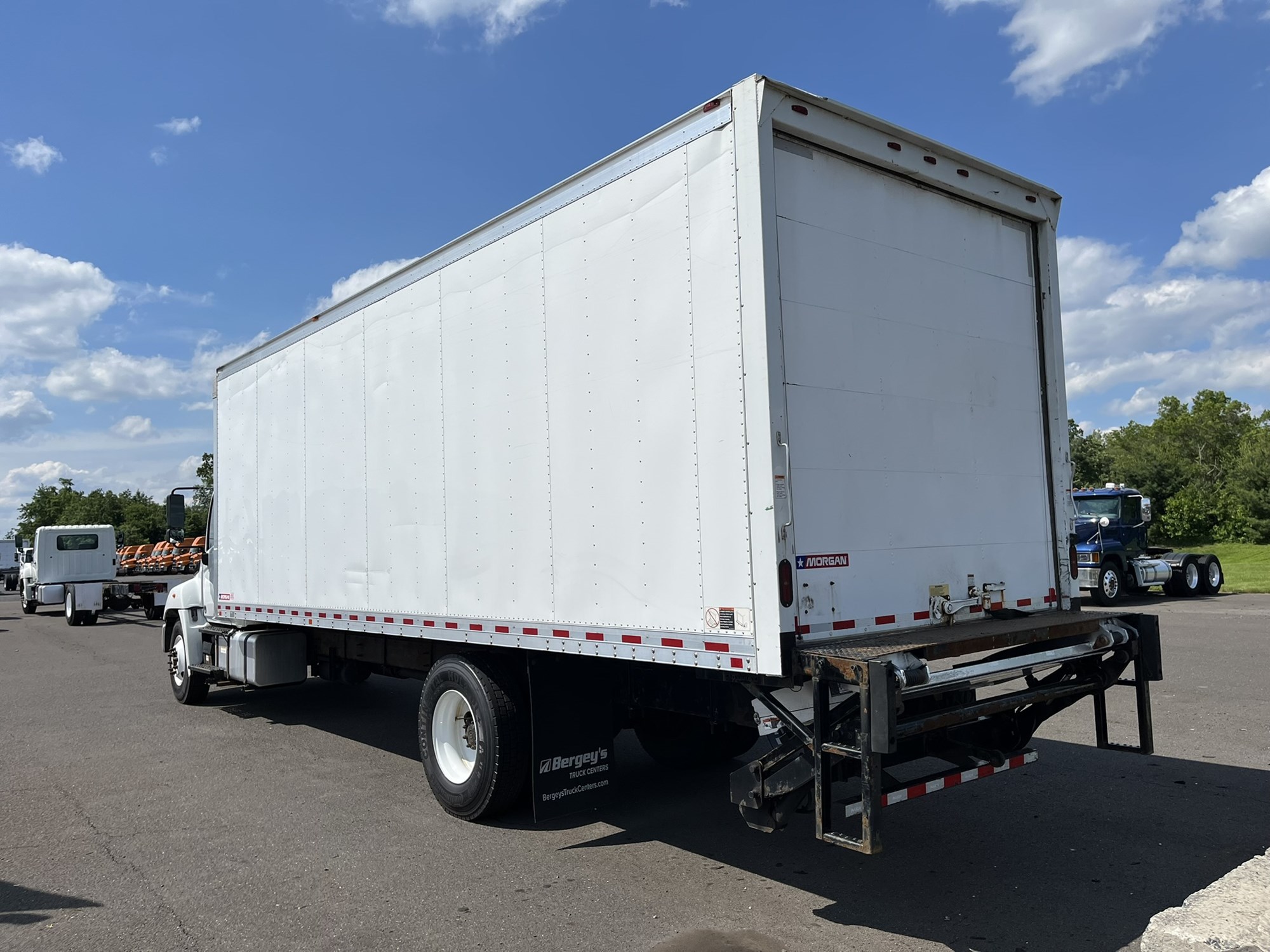 2018 HINO 268A 1000480-06 2018 HINO 268A 1000480-06