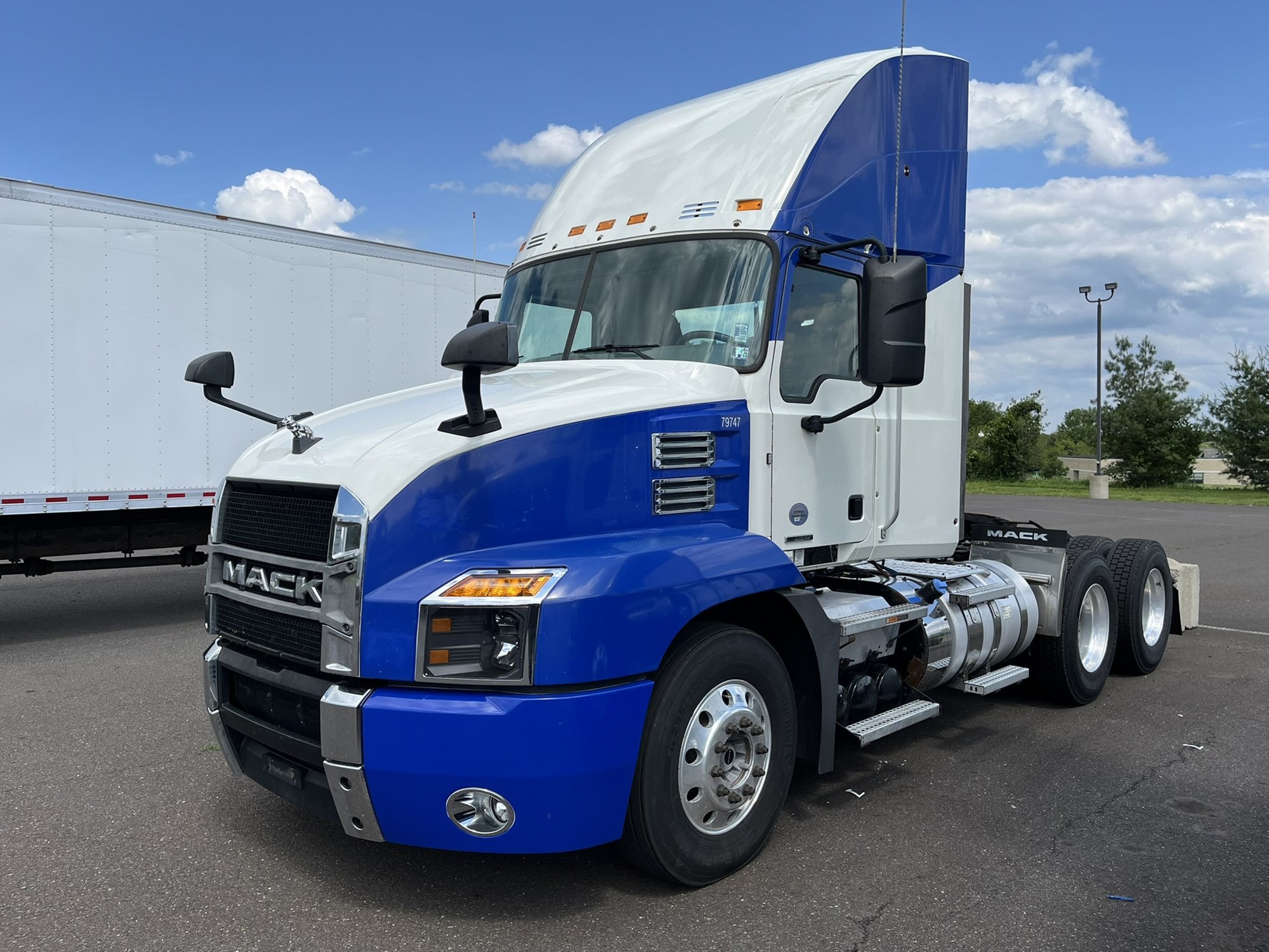 2019 MACK AN64T 1000599-01 2019 MACK AN64T 1000599-01