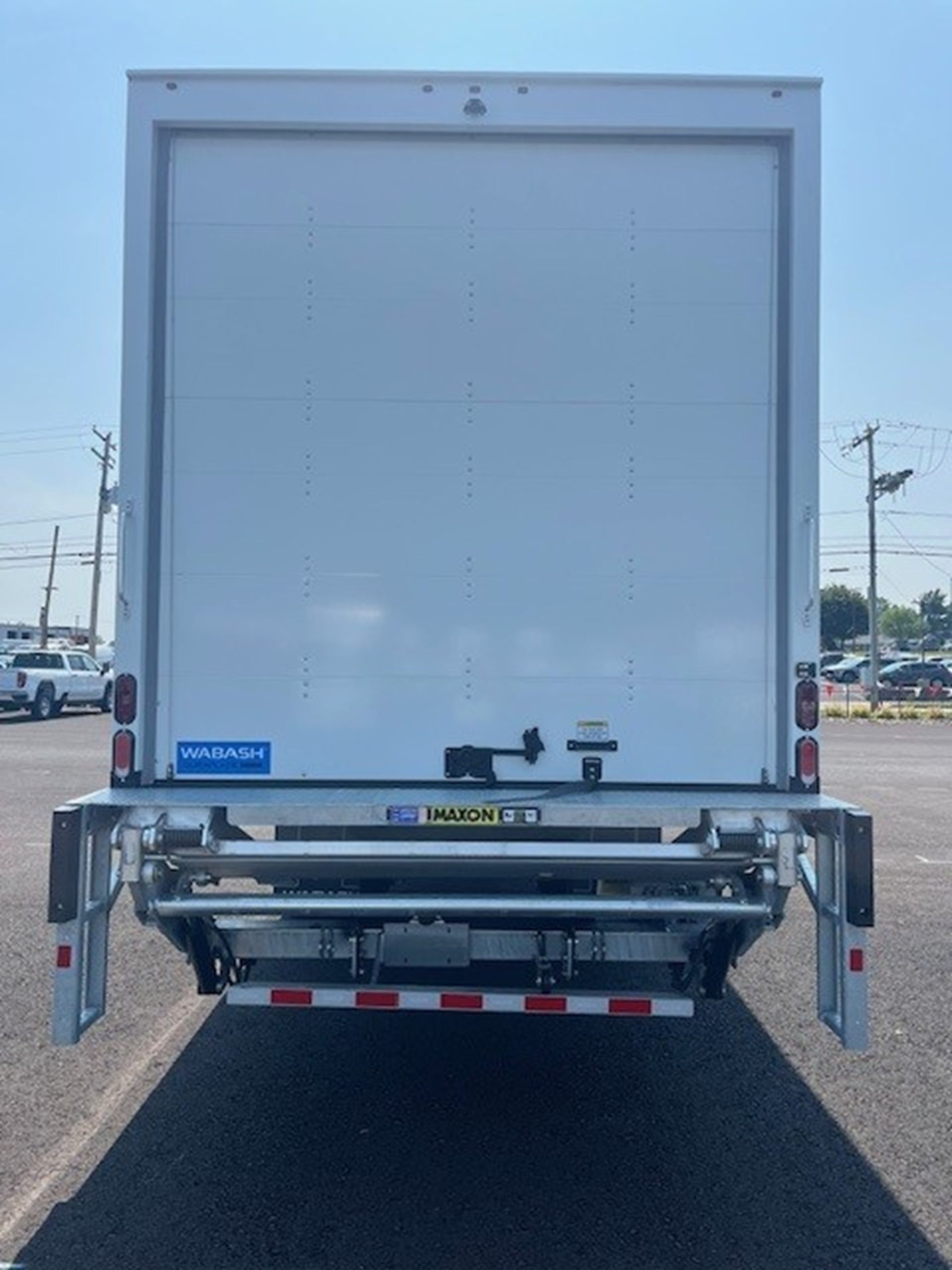 2025 ISUZU FTR - image 4 of 5
