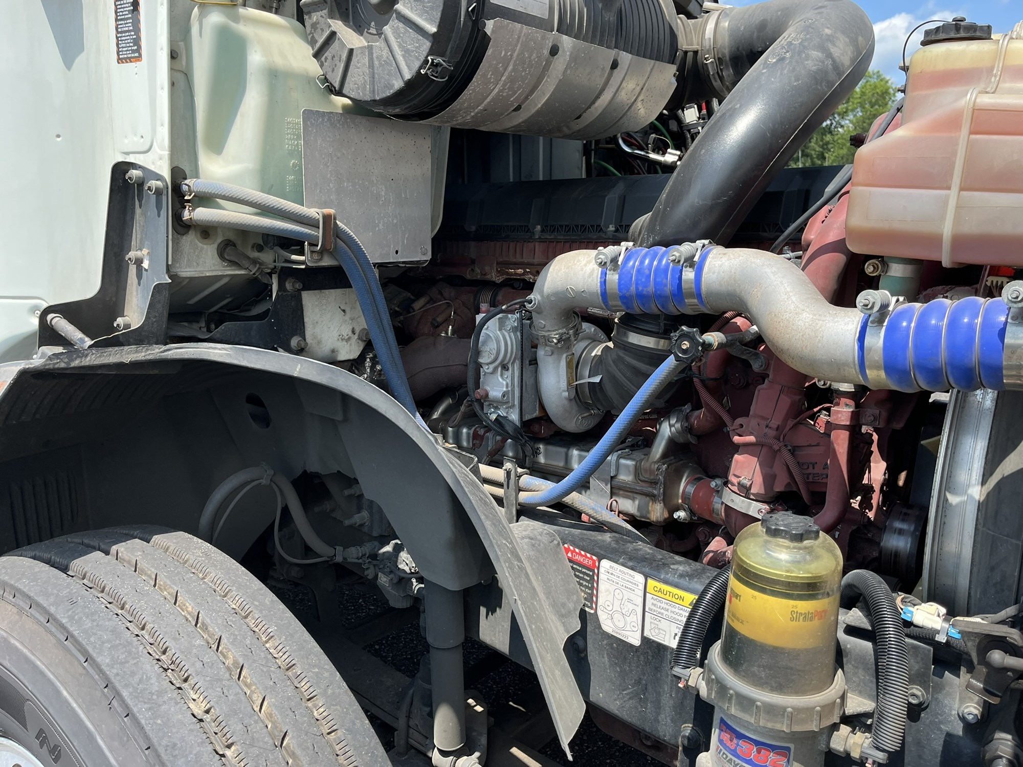 2020 MACK AN64T 1000092-15 2020 MACK AN64T 1000092-15