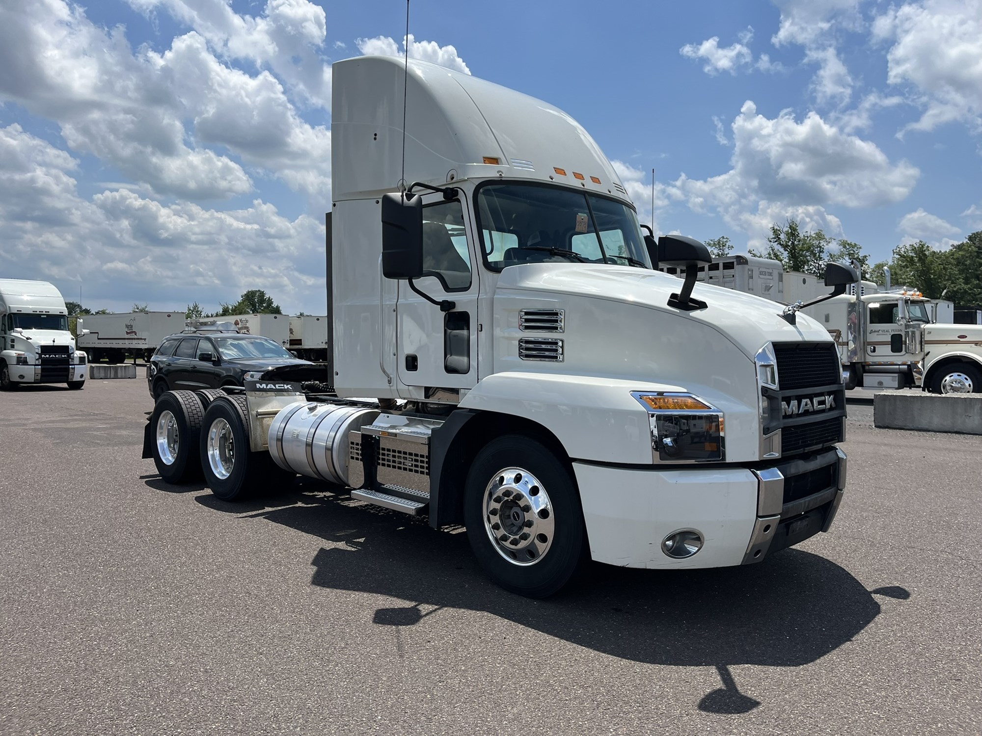 2019 MACK AN64T 1000597-03 2019 MACK AN64T 1000597-03