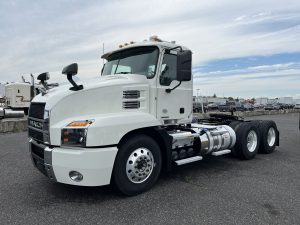 2020 MACK AN64T 1001038-01