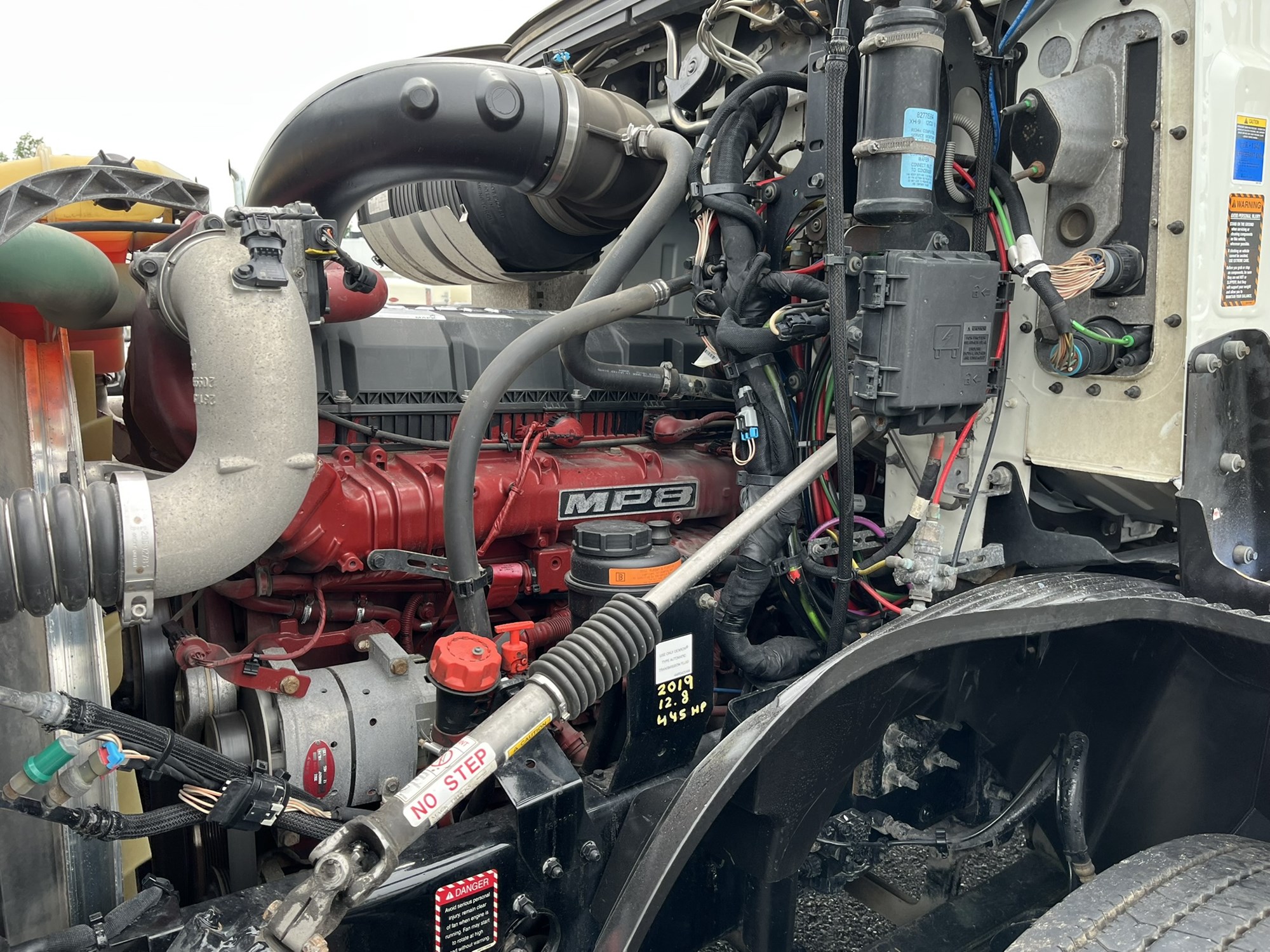 2020 MACK AN64T 1001038-14 2020 MACK AN64T 1001038-14