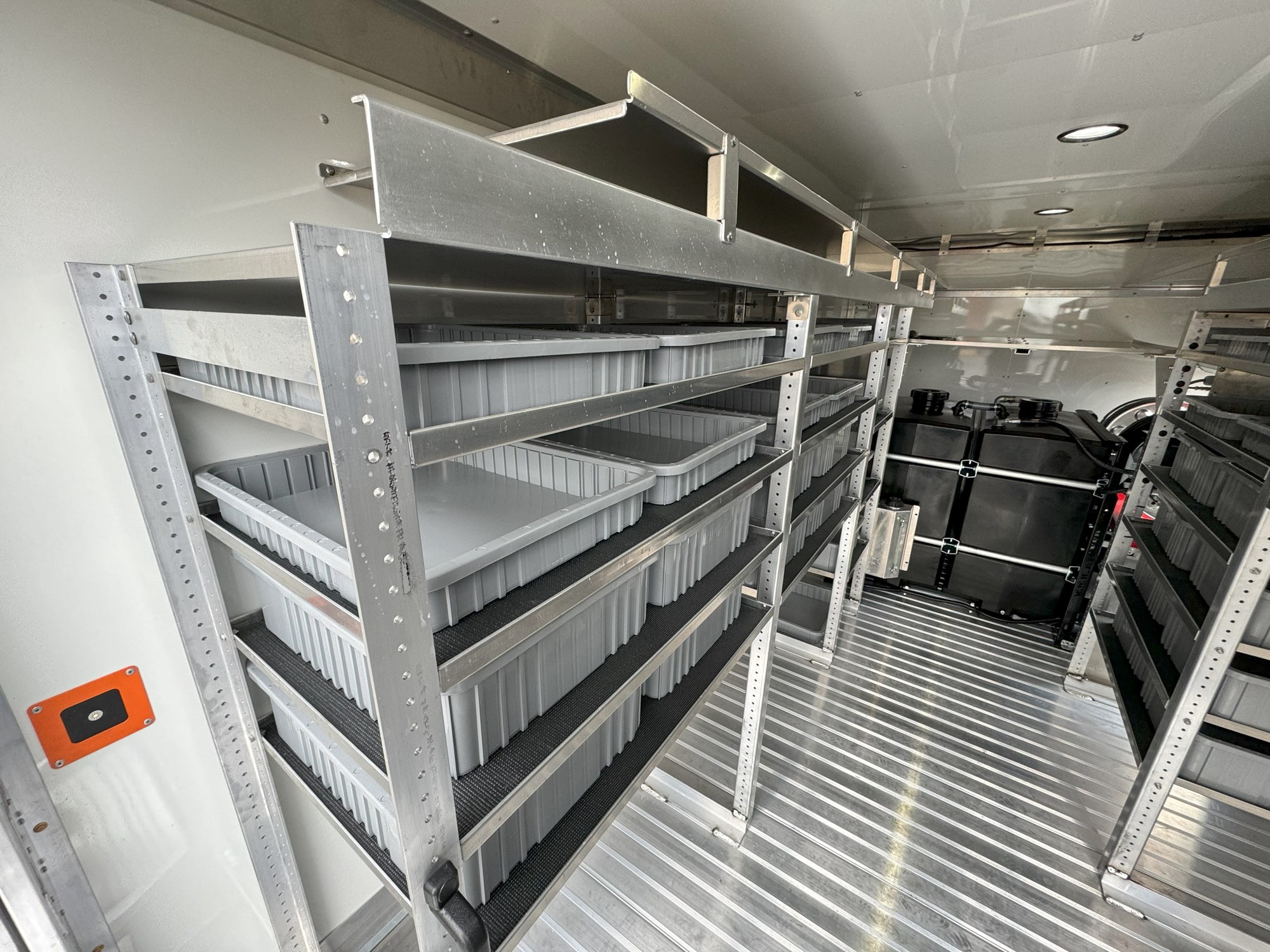 2024 ISUZU NPR HD GAS 1002057-04 2024 ISUZU NPR HD GAS 1002057-04