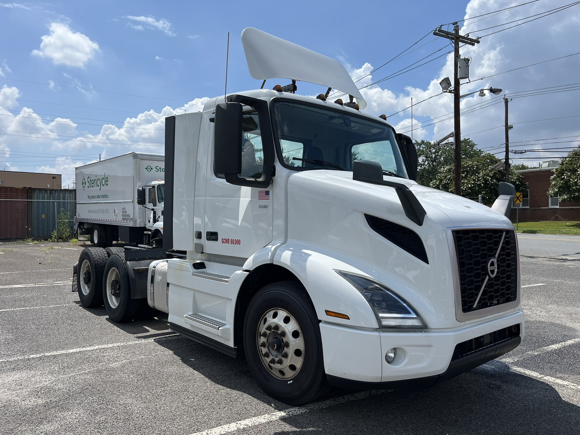 2020 VOLVO VNR 1059002-03 2020 VOLVO VNR 1059002-03