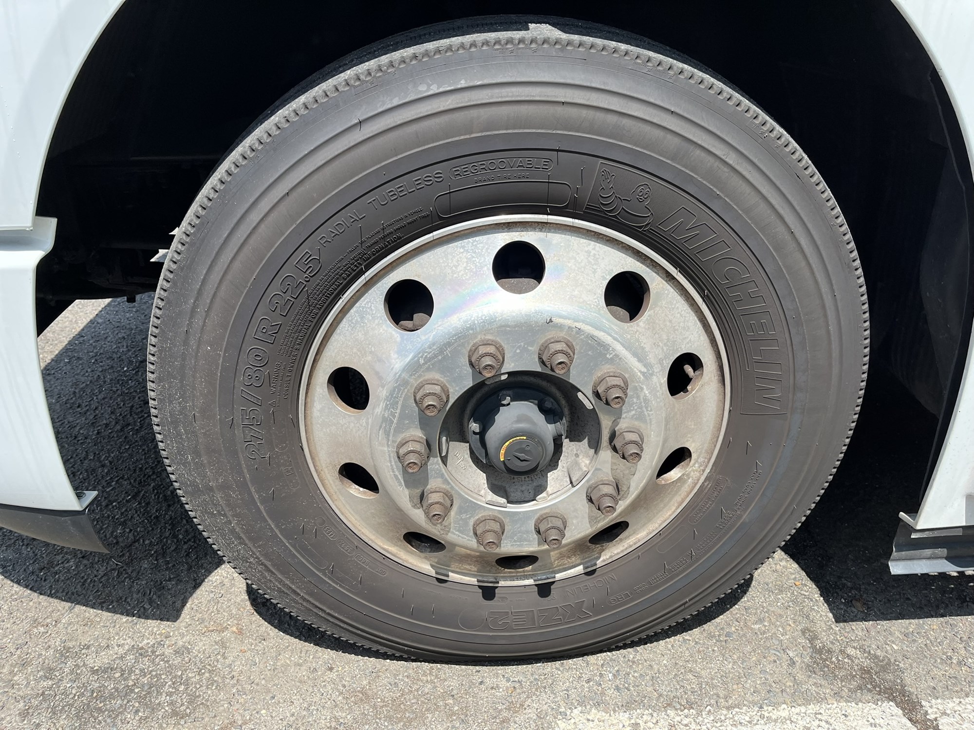 2020 VOLVO VNR 1059027-12 2020 VOLVO VNR 1059027-12