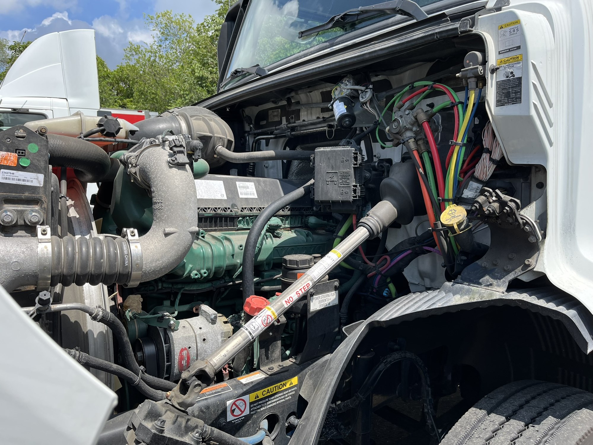 2020 VOLVO VNR 1059027-16 2020 VOLVO VNR 1059027-16