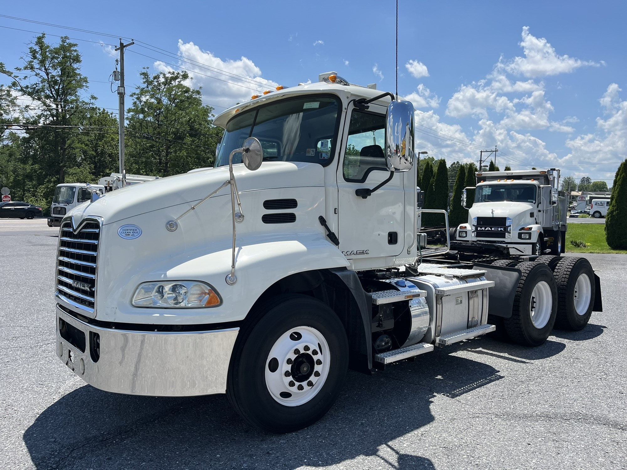 2015 MACK CXU613 1211448-01 2015 MACK CXU613 1211448-01