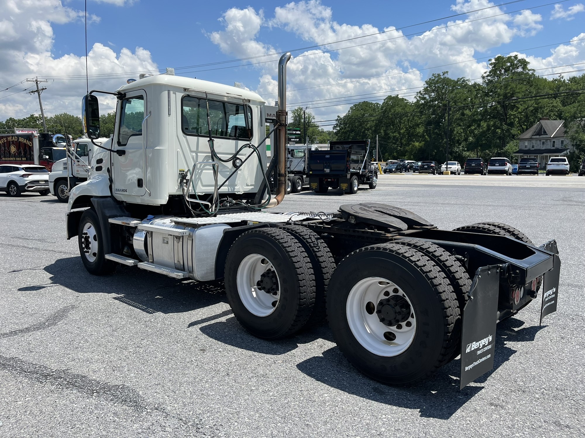 2015 MACK CXU613 1211448-06 2015 MACK CXU613 1211448-06