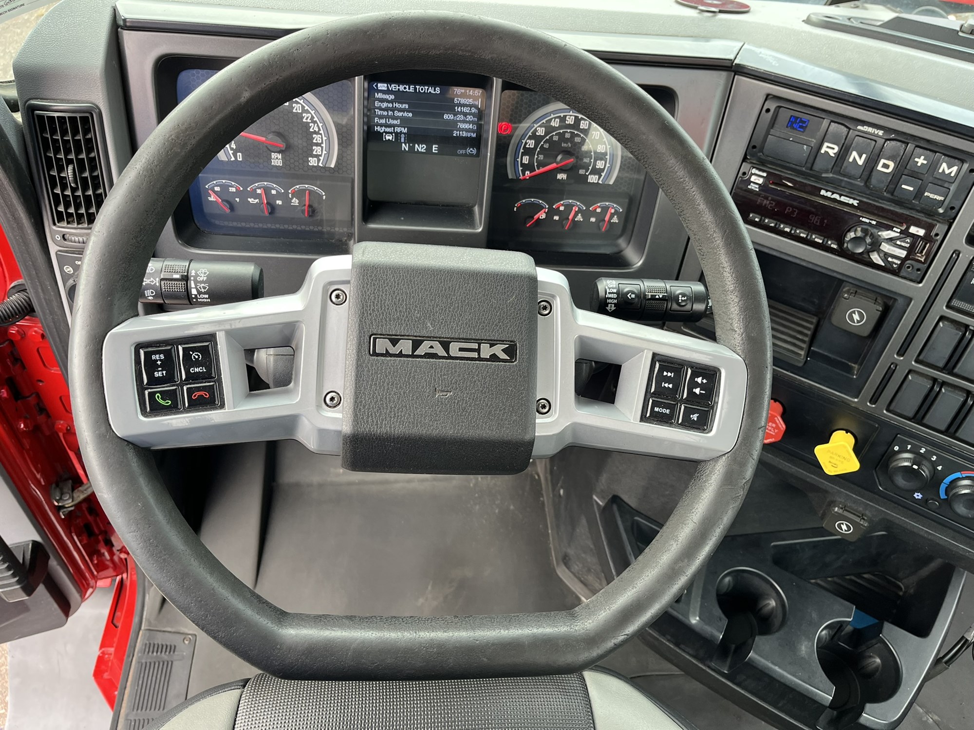 2020 MACK AN64T 1000059-09 2020 MACK AN64T 1000059-09