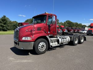 2018 MACK CXU613 1000506-01