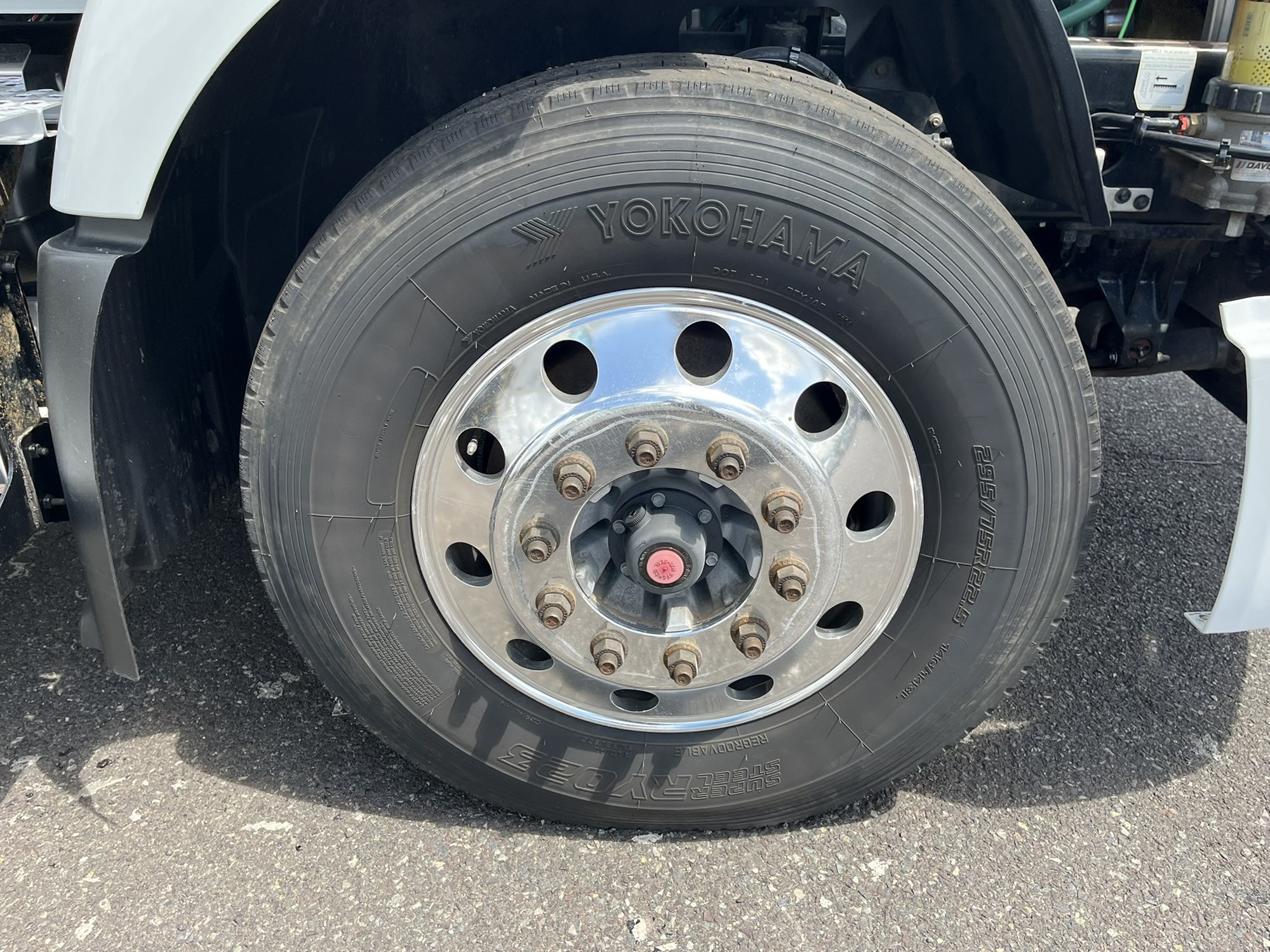 2019 VOLVO VNR64T300 1000589-19 2019 VOLVO VNR64T300 1000589-19