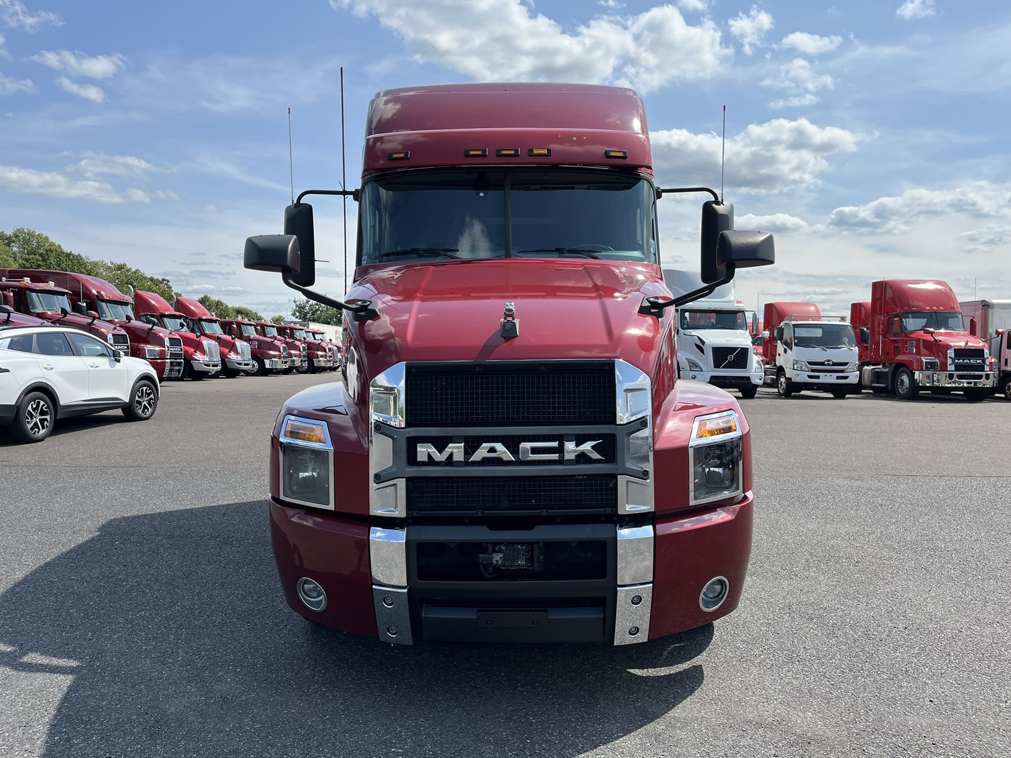 2020 MACK AN64T - image 2 of 6