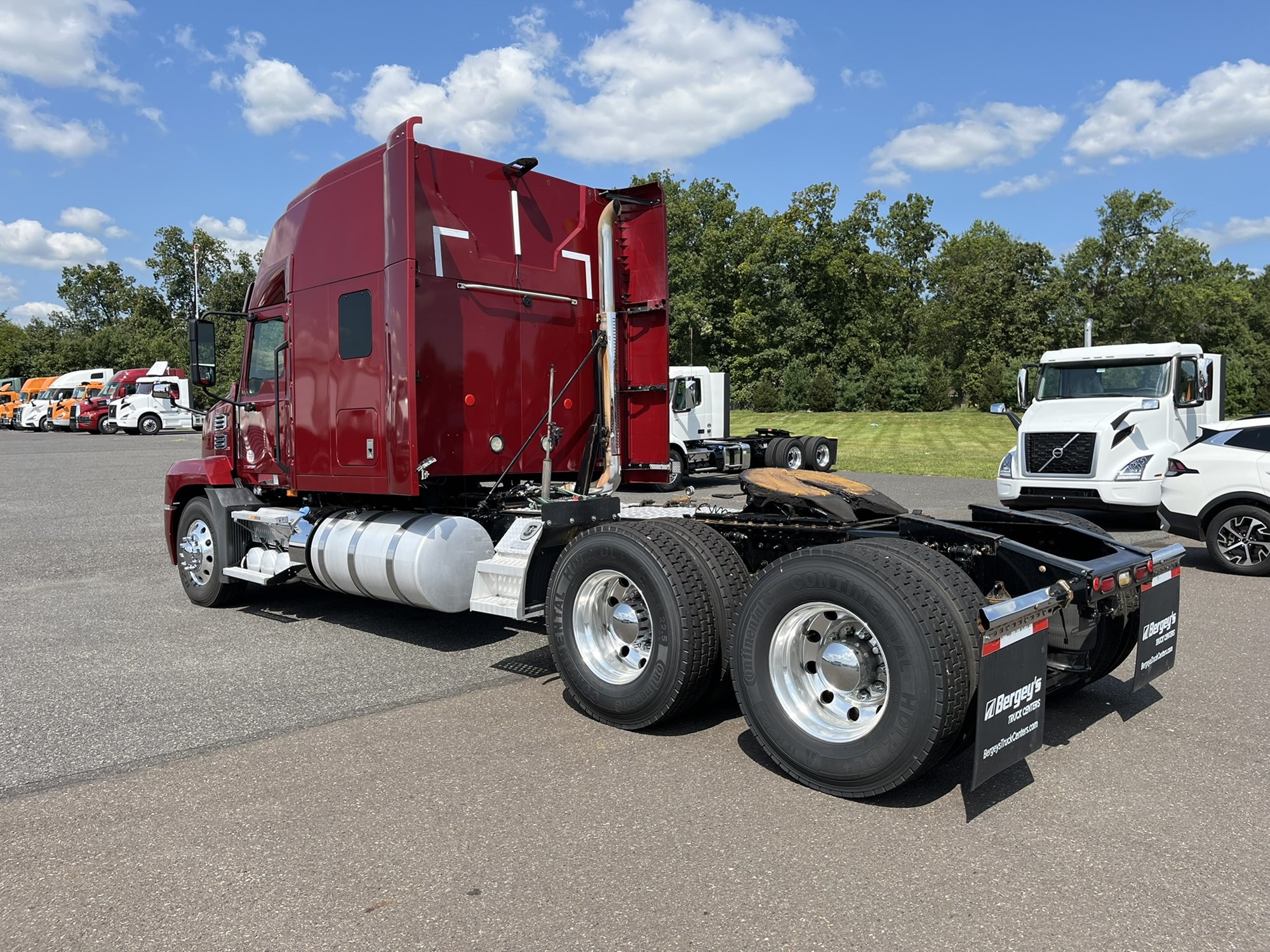 2020 MACK AN64T - image 6 of 6