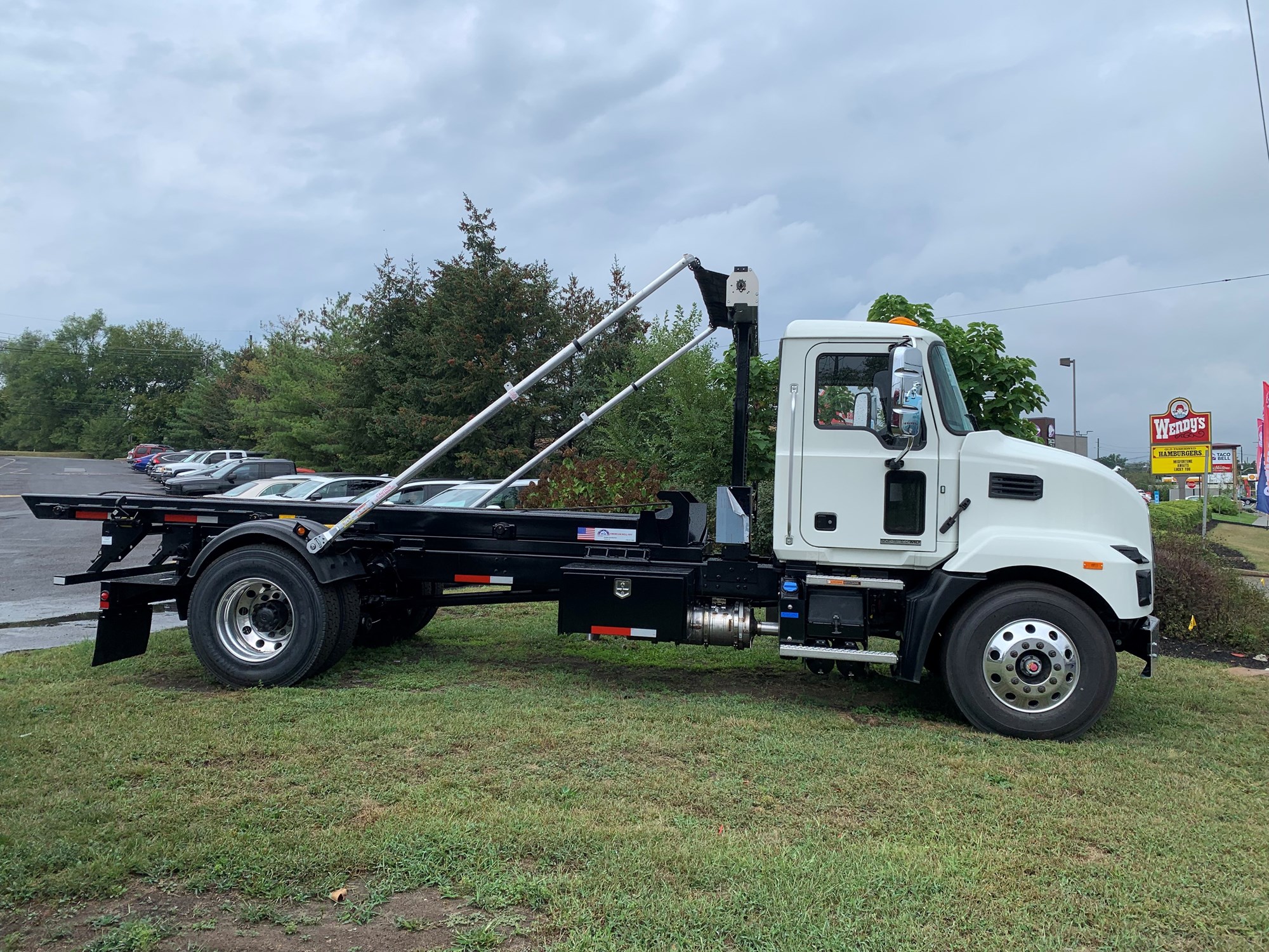 2025 MACK MD742 - image 4 of 4