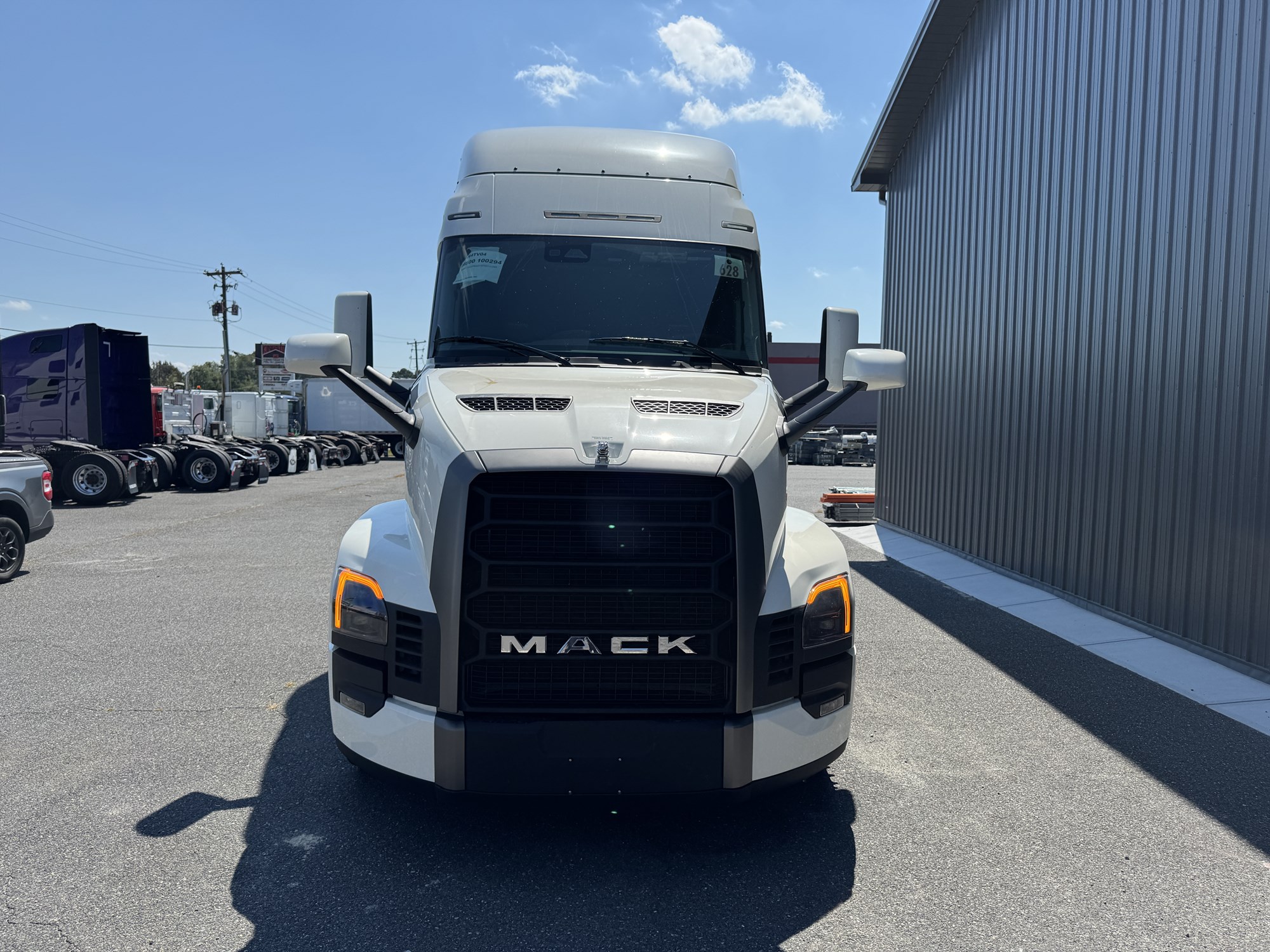 2026 Mack PIONEER - image 4 of 6