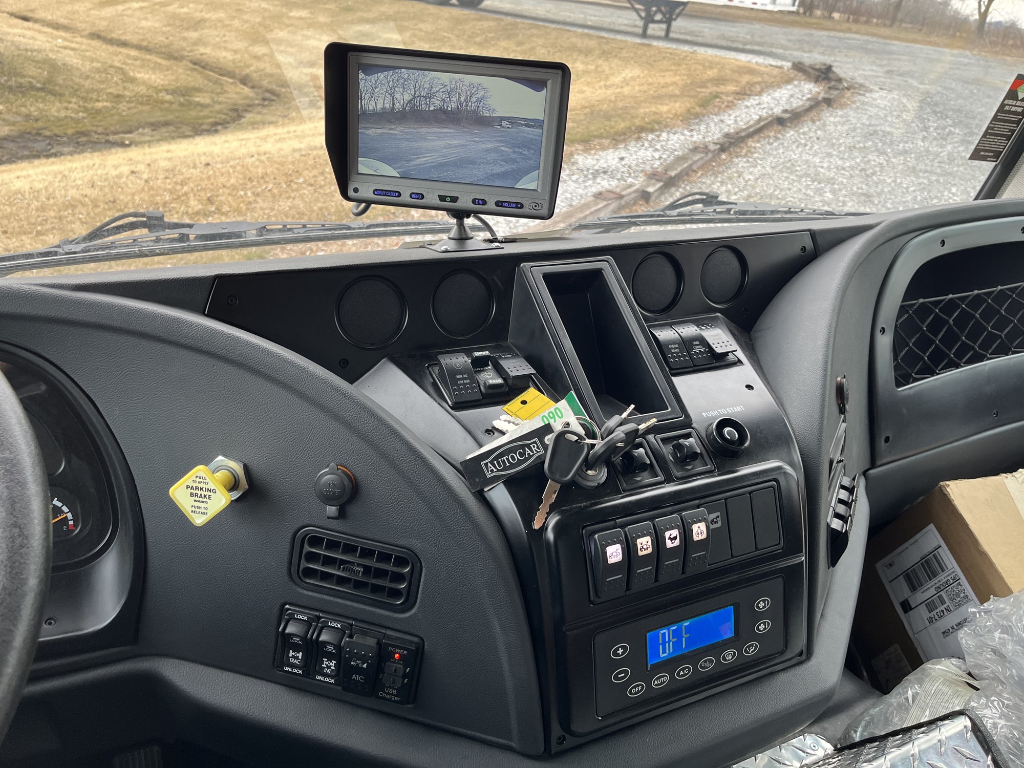 2025 Autocar ACMD64 1067213-10 2025 Autocar ACMD64 1067213-10