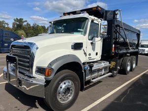 2026 MACK GR64FR 1077925-01