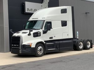 2026 MACK PIONEER 64T 76 1083121-01