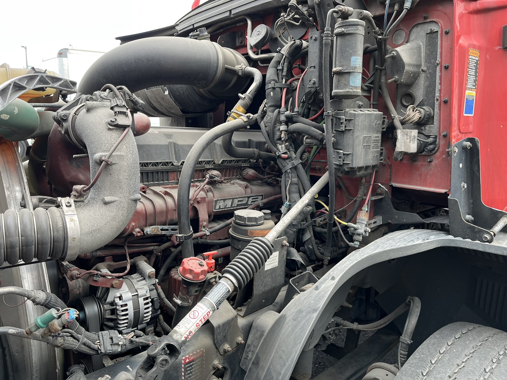 2020 MACK AN64T 1000052-13 2020 MACK AN64T 1000052-13
