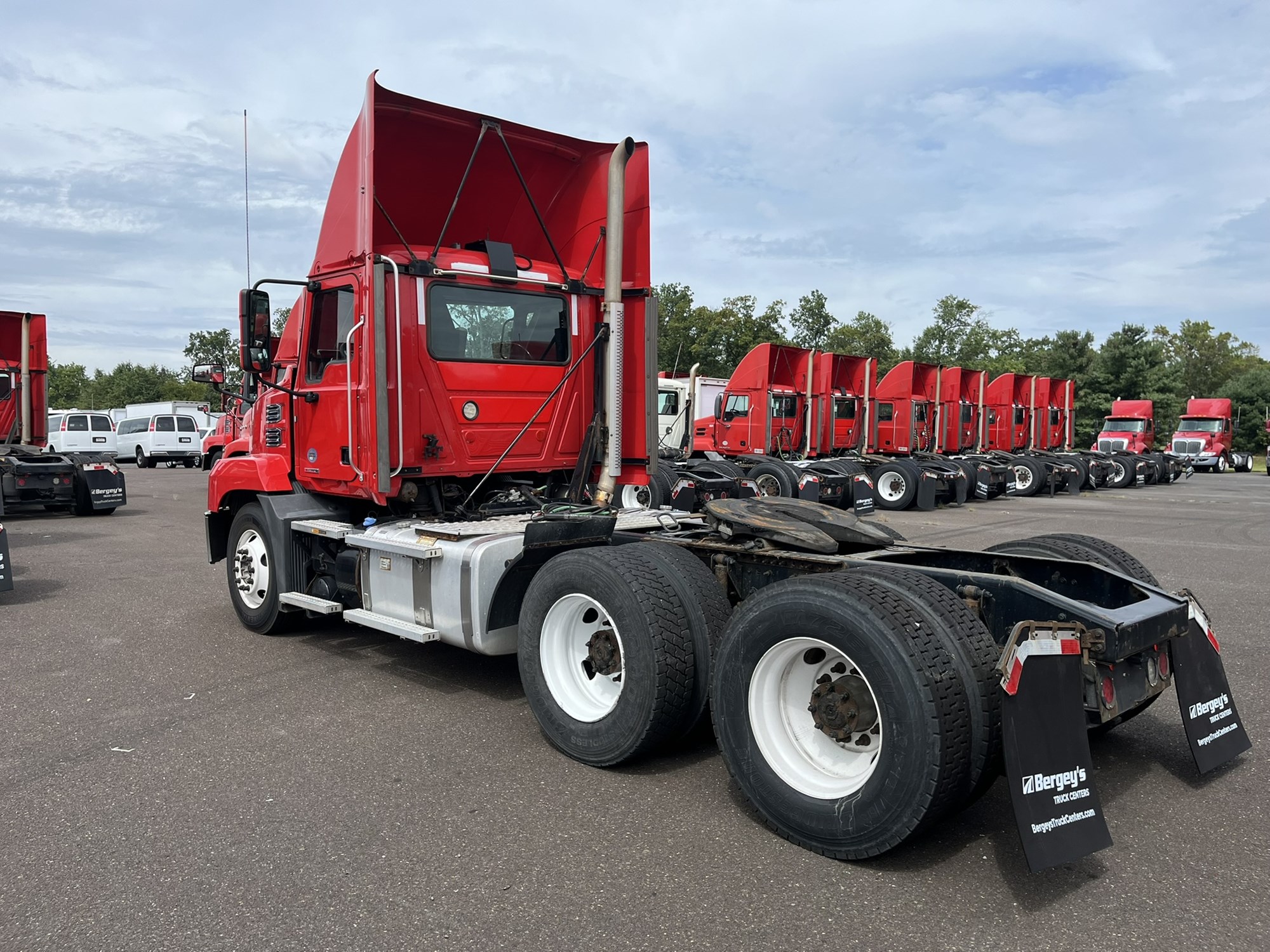 2020 MACK AN64T 2020 MACK AN64T - image 6 of 6
