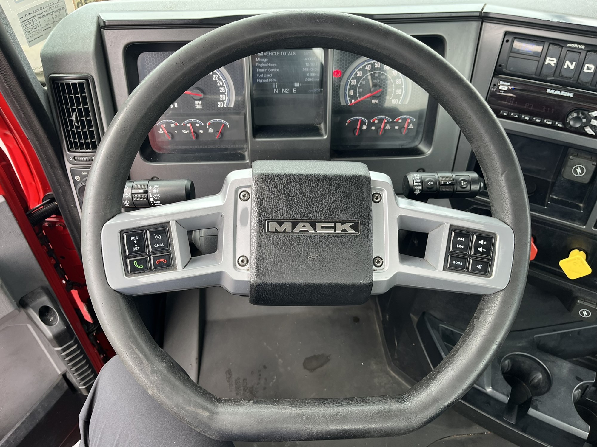 2020 MACK AN64T 1000065-09 2020 MACK AN64T 1000065-09