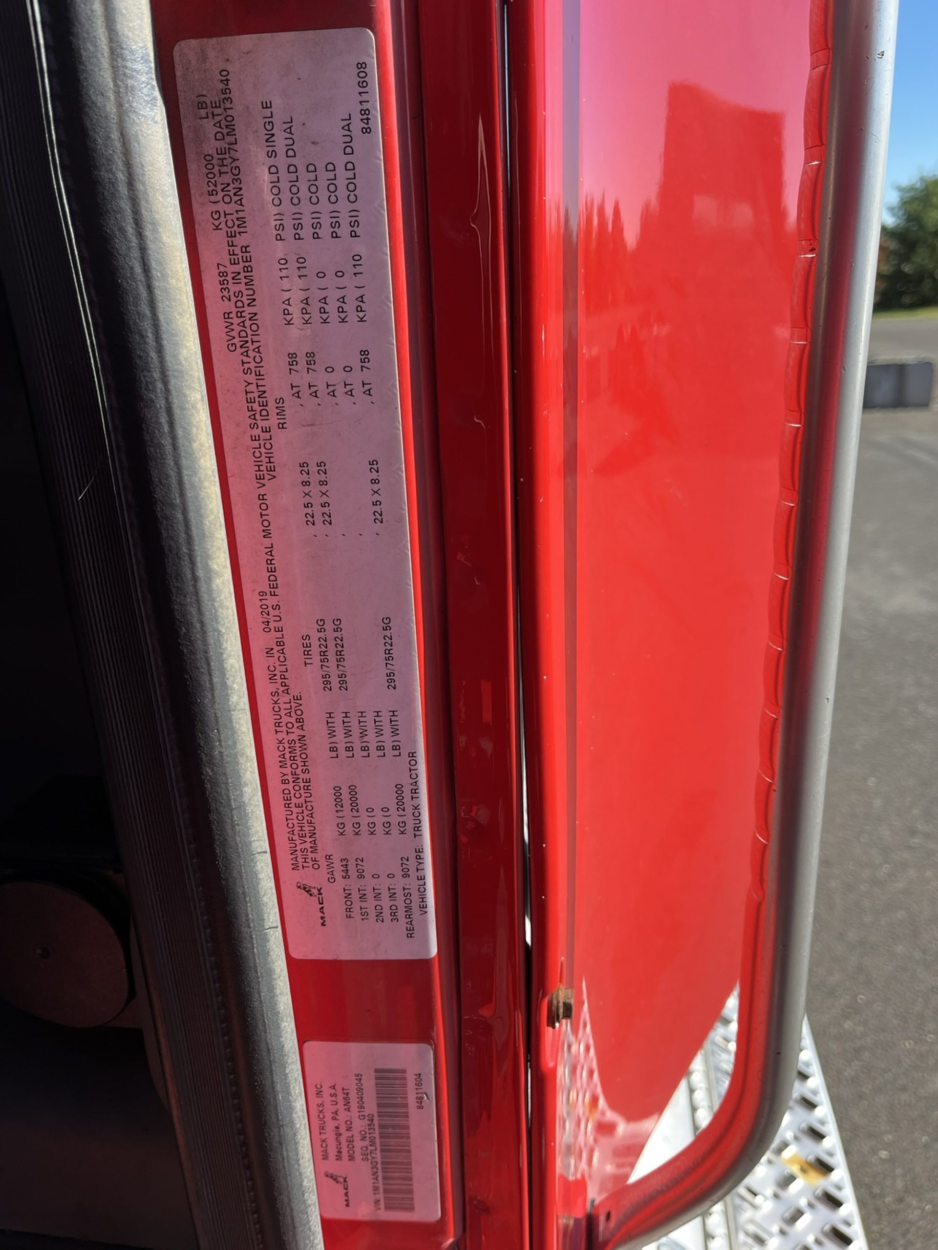 2020 MACK AN64T 1000067-12 2020 MACK AN64T 1000067-12