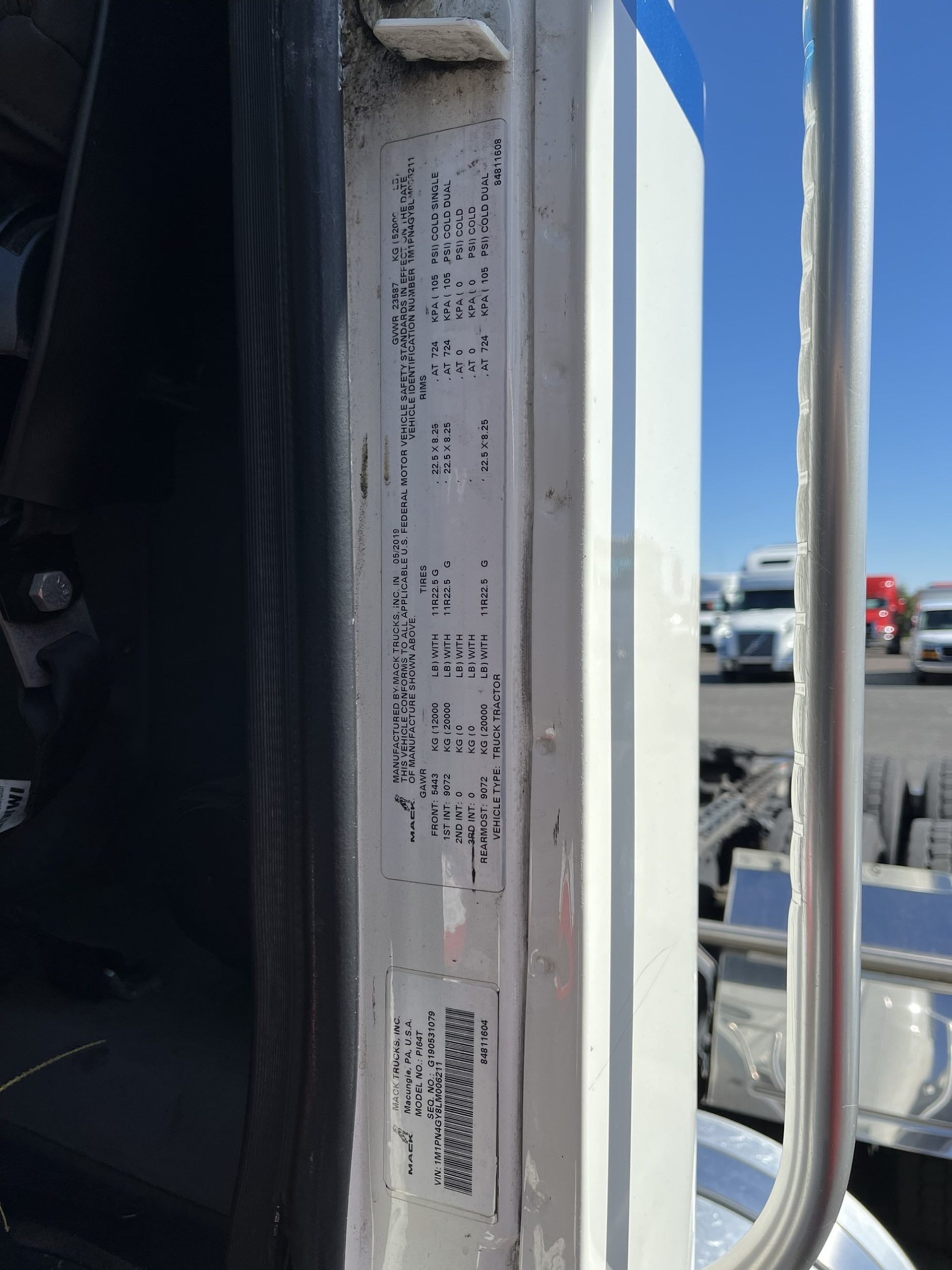 2020 MACK PI64T 1000750-19 2020 MACK PI64T 1000750-19