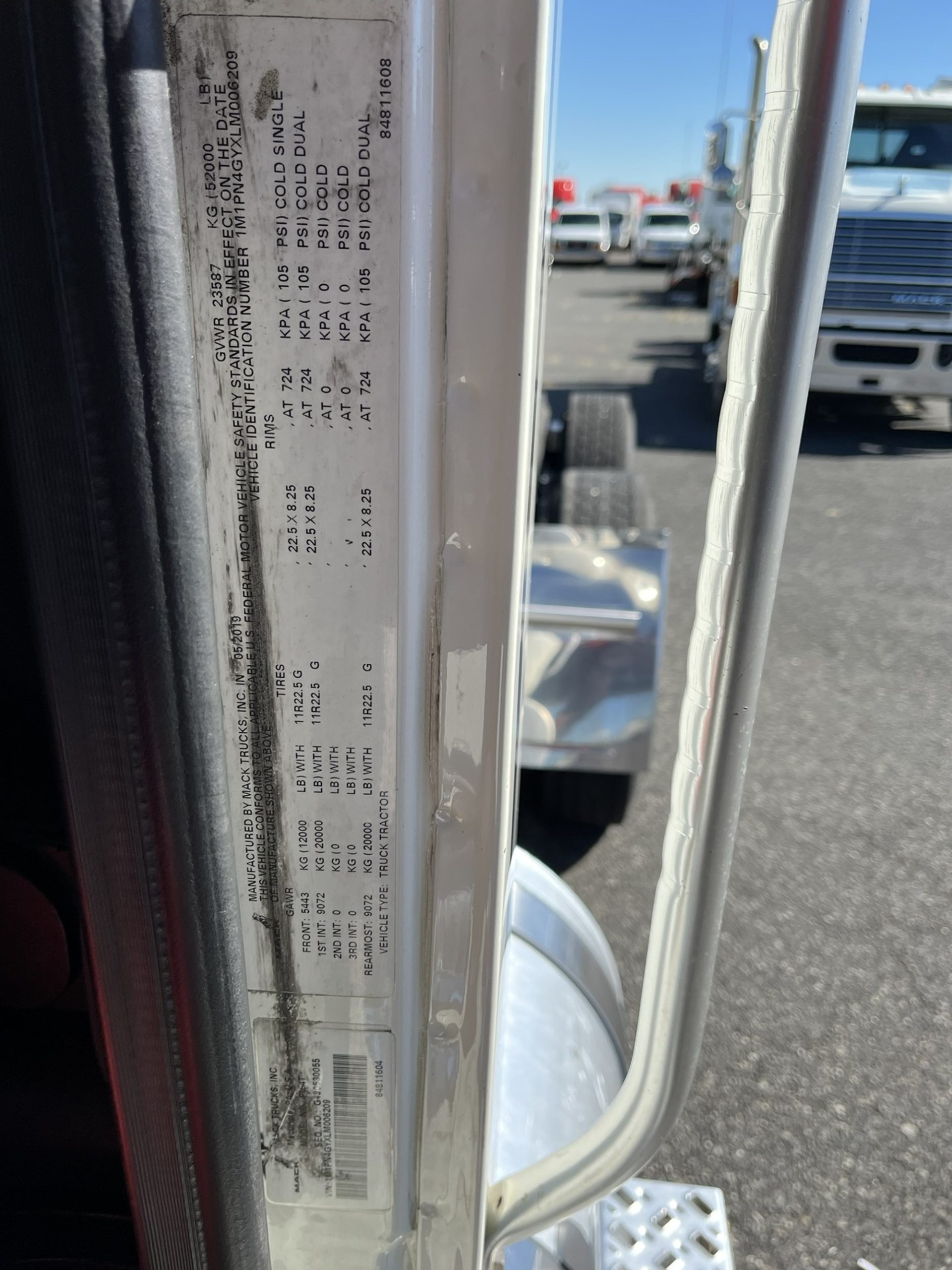 2020 MACK PI64T 1000751-13 2020 MACK PI64T 1000751-13