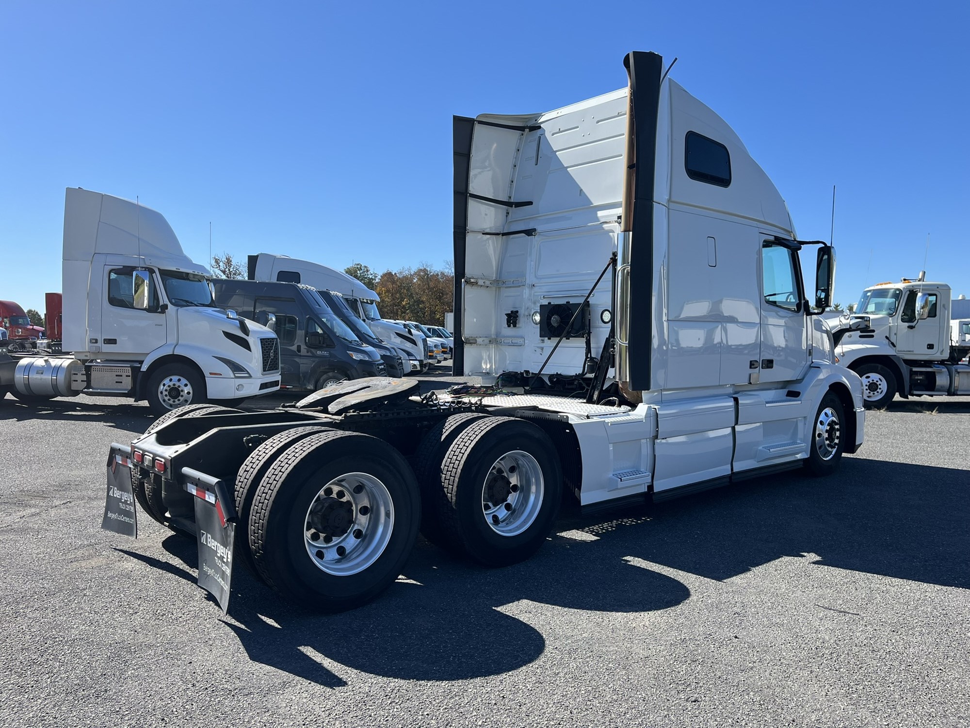 2018 VOLVO VNL64T670 1000991-04 2018 VOLVO VNL64T670 1000991-04