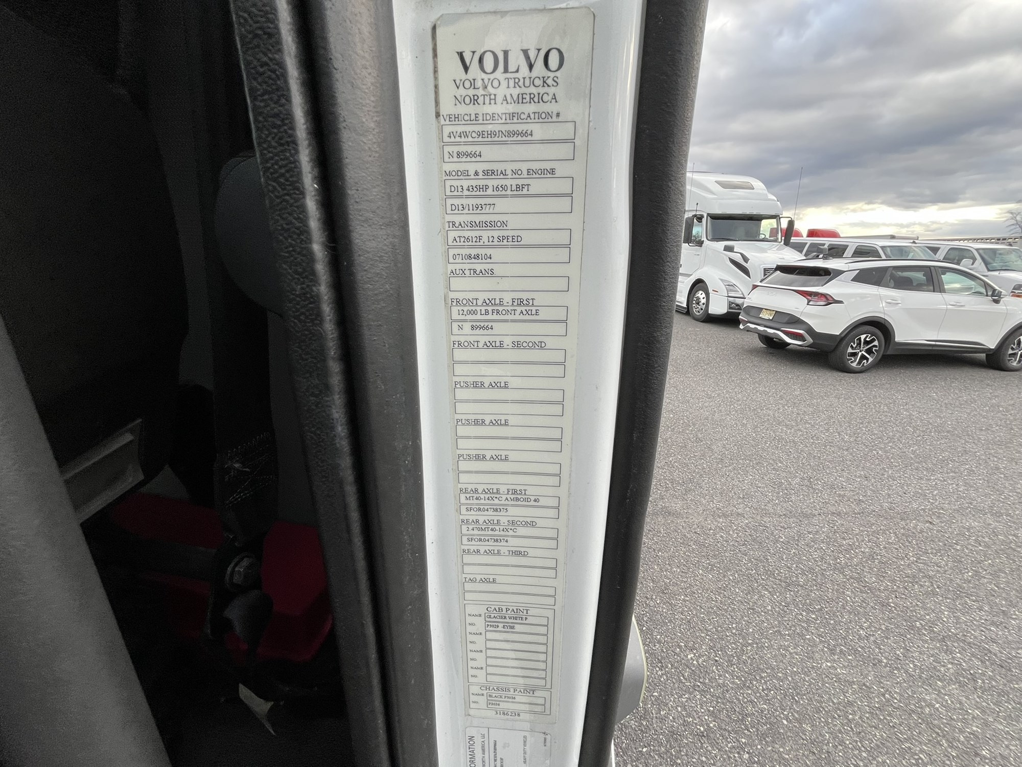 2018 VOLVO VNR64T300 1001000-13 2018 VOLVO VNR64T300 1001000-13